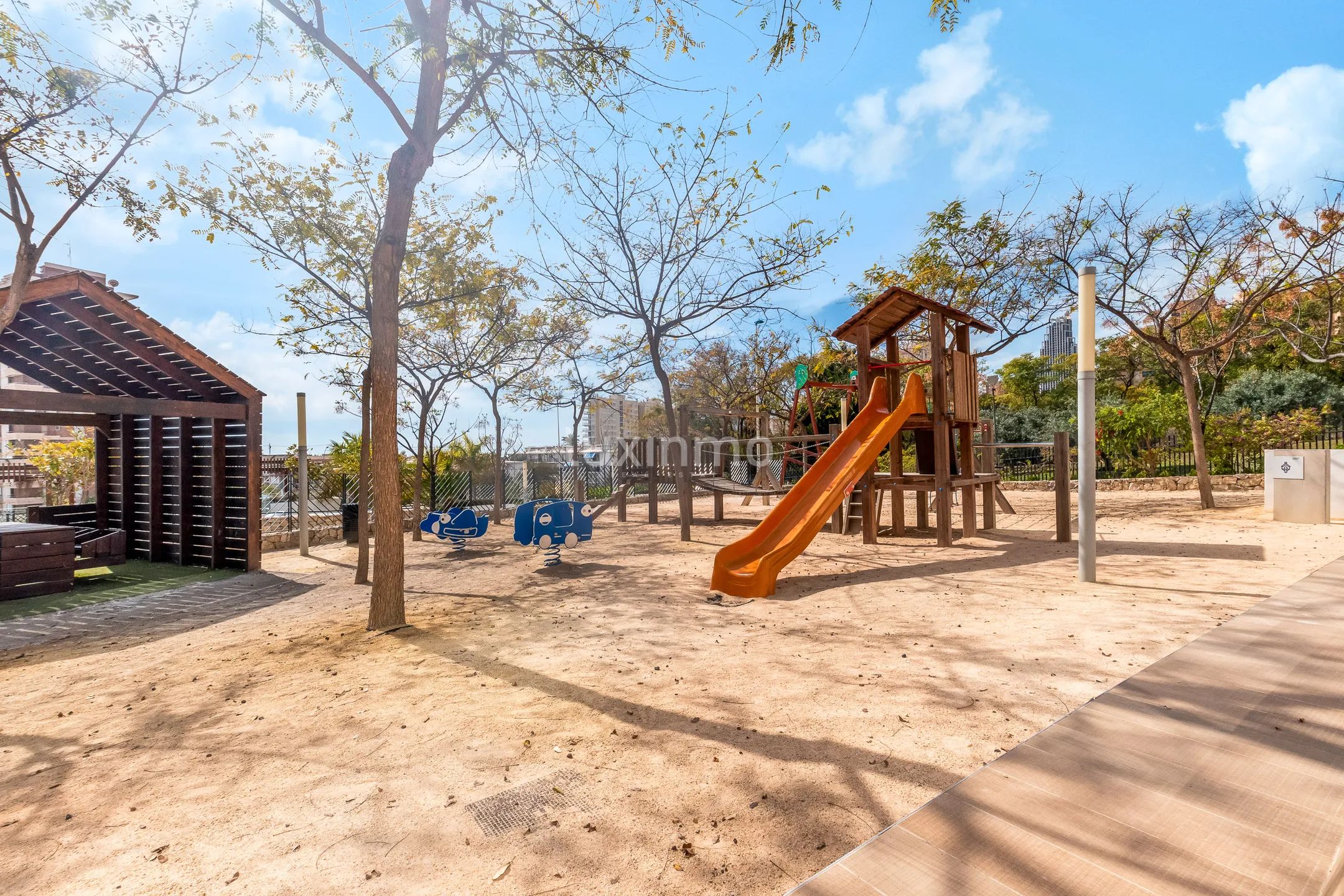 Vacker lägenhet med havsutsikt till salu i Benidorm — photo 25