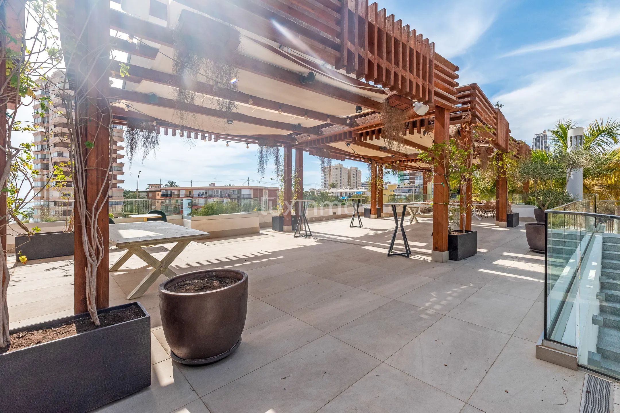 Vacker lägenhet med havsutsikt till salu i Benidorm — photo 22