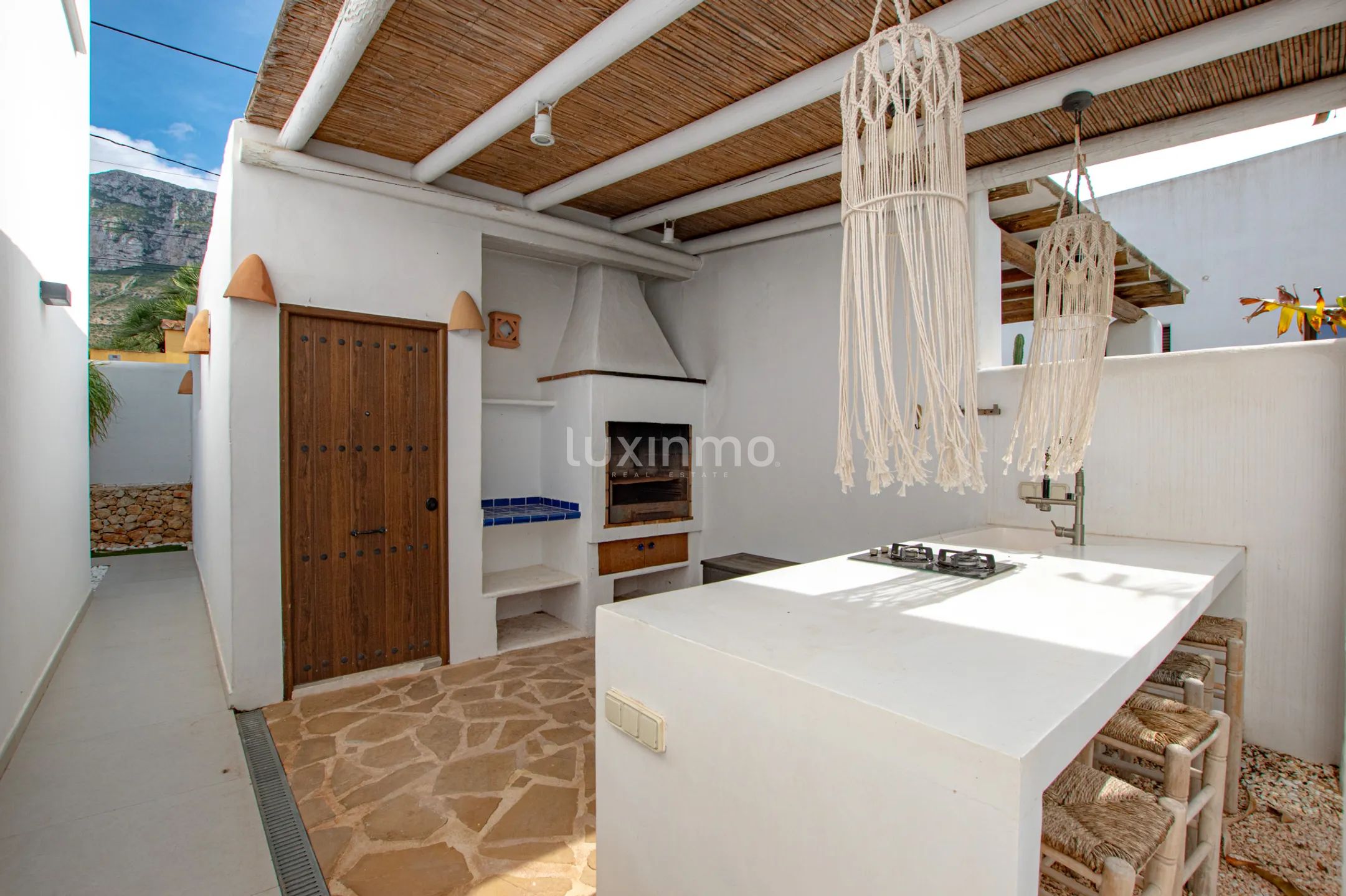 4-Bedroom detached house in Dénia for rent — photo 8