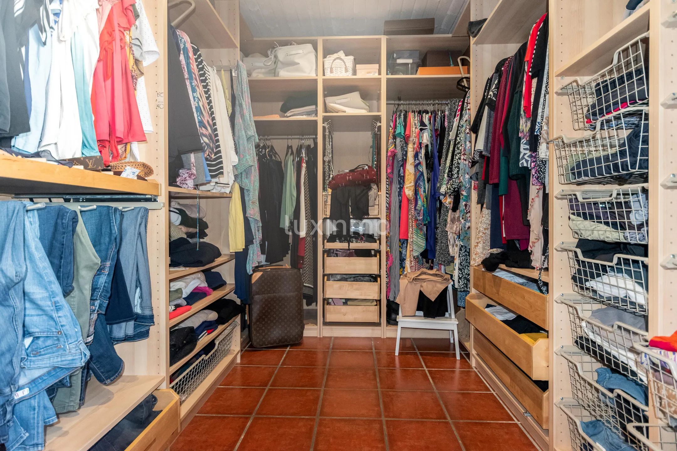 Ombyggt hus med 5 sovrum och havsutsikt i La Nucia — photo 26