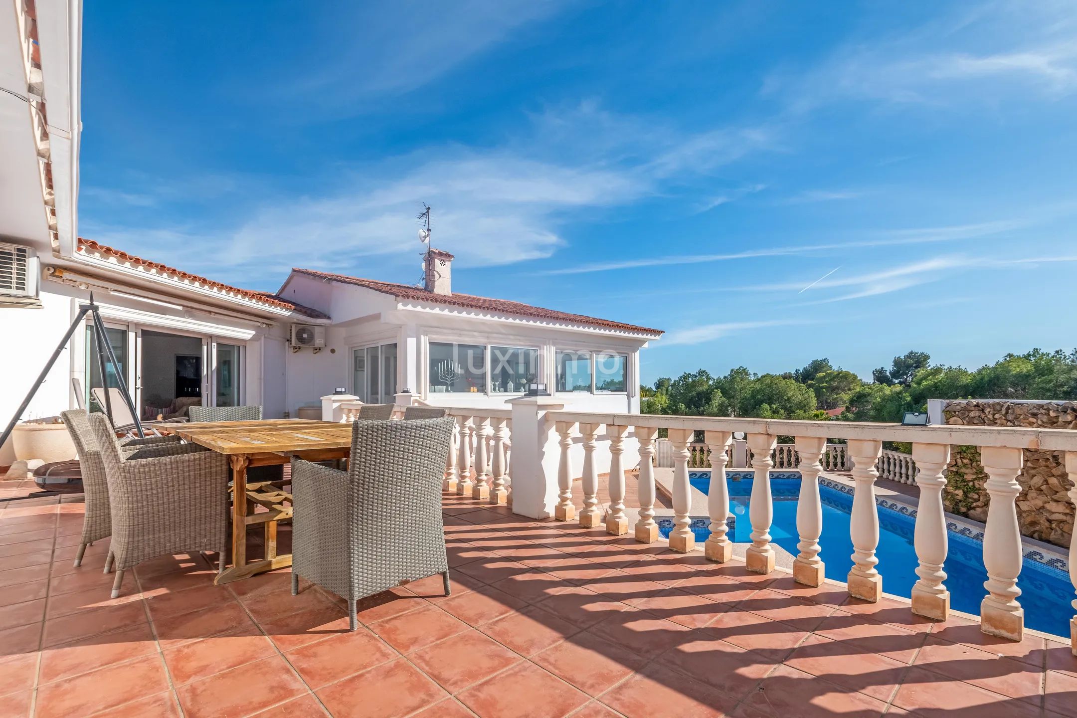 Remodeled 5-Bedroom House with Sea Views in La Nucia — photo 22