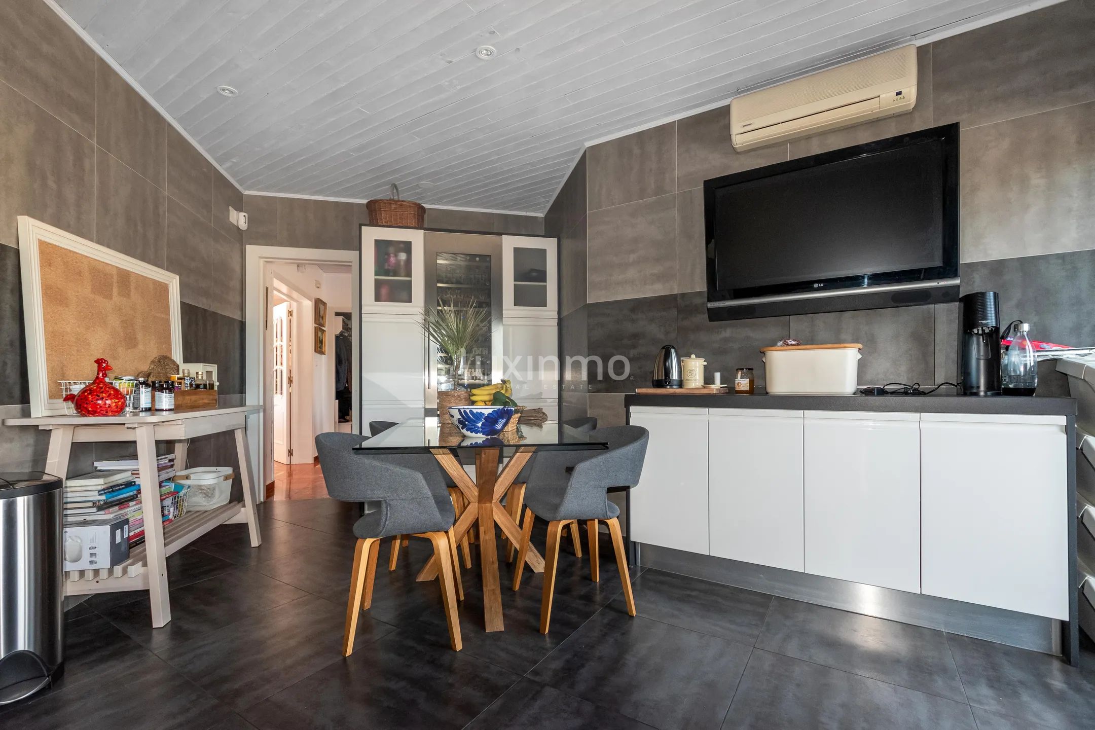 Remodeled 5-Bedroom House with Sea Views in La Nucia — photo 6
