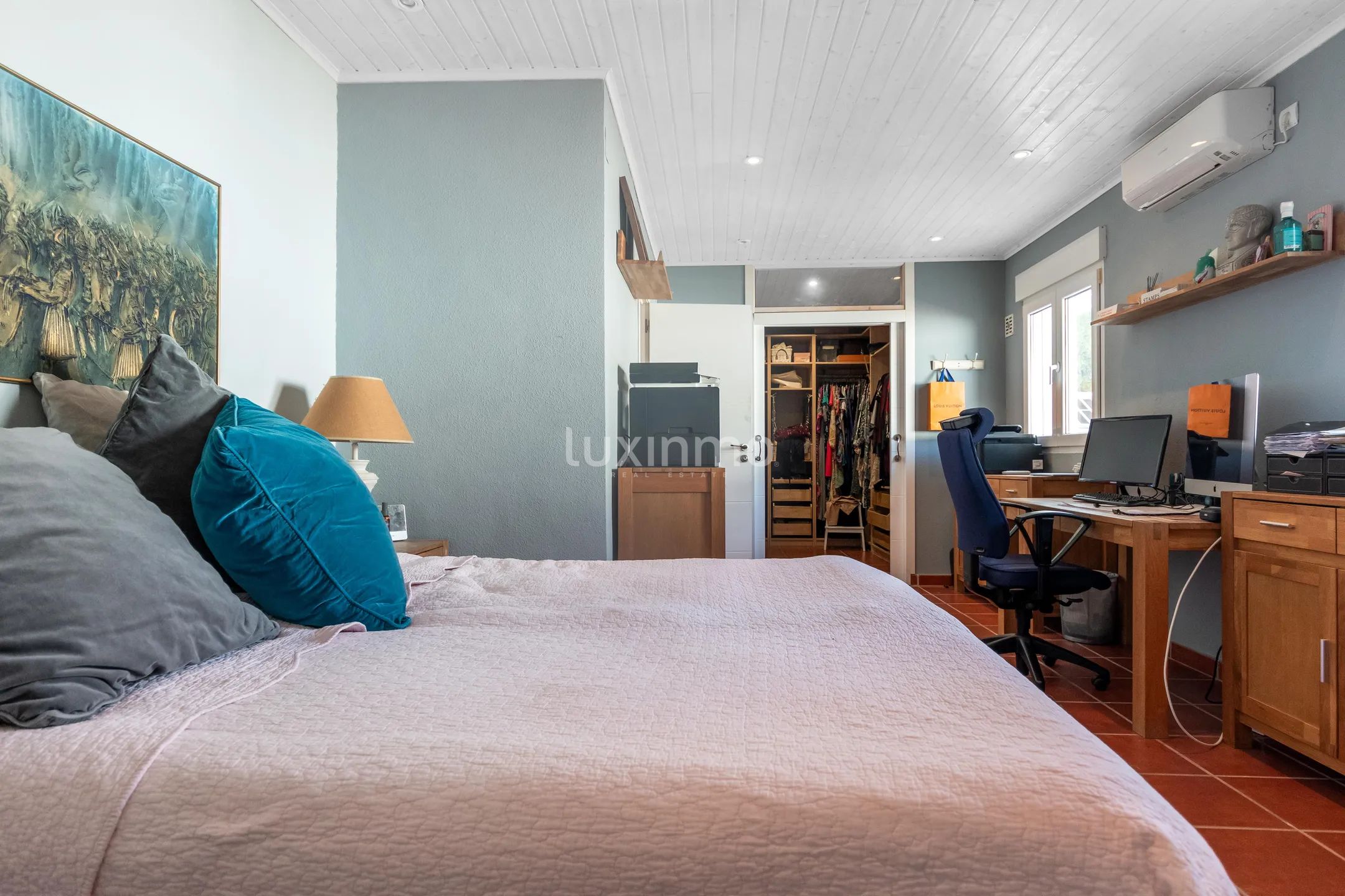 Ombyggt hus med 5 sovrum och havsutsikt i La Nucia — photo 23