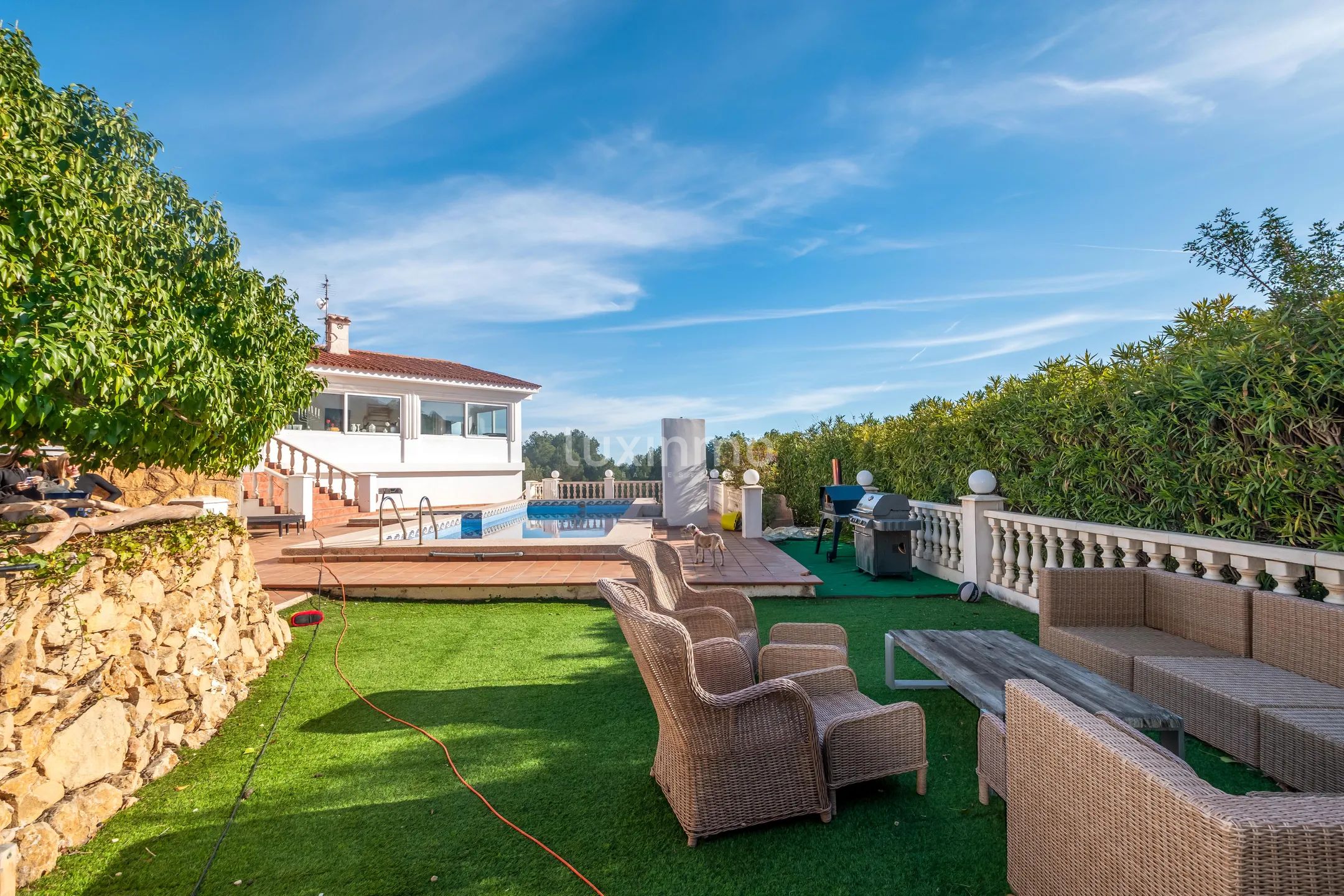 Ombyggt hus med 5 sovrum och havsutsikt i La Nucia — photo 37