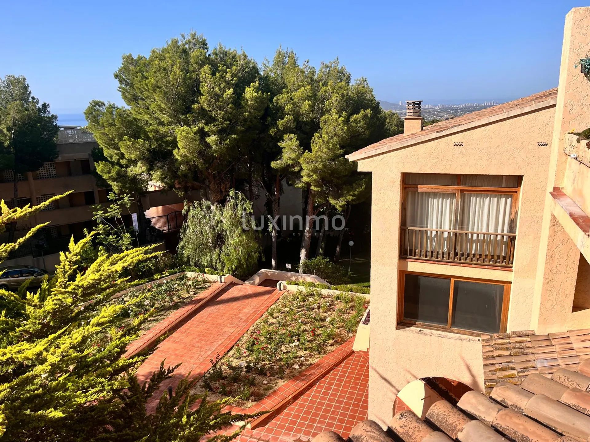 Moderne 2-roms leilighet med hav- og fjellutsikt i Altea la Vella — photo 22