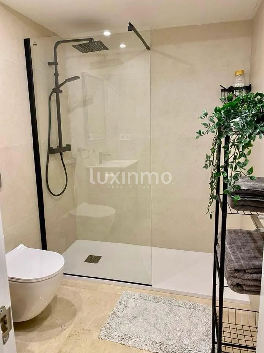 Moderne 2-Schlafzimmer-Wohnung mit Meer- und Bergblick in Altea la Vella — photo 15