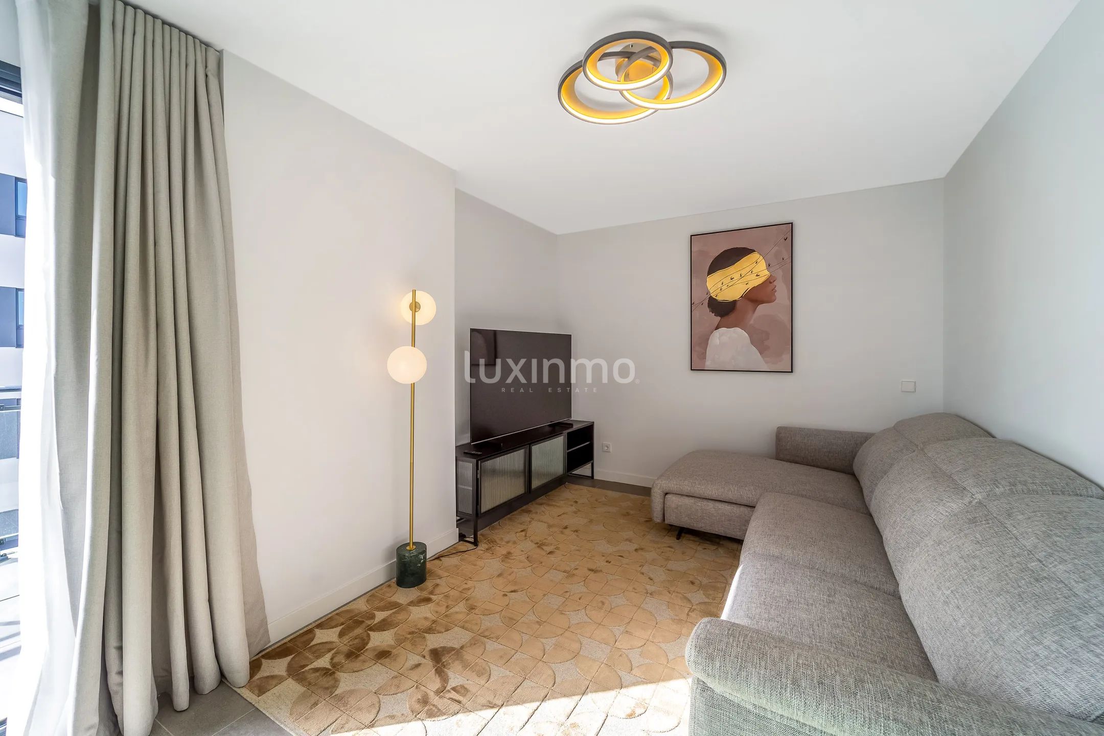 Modern apartment with sea and mountain views in Calpe — photo 3