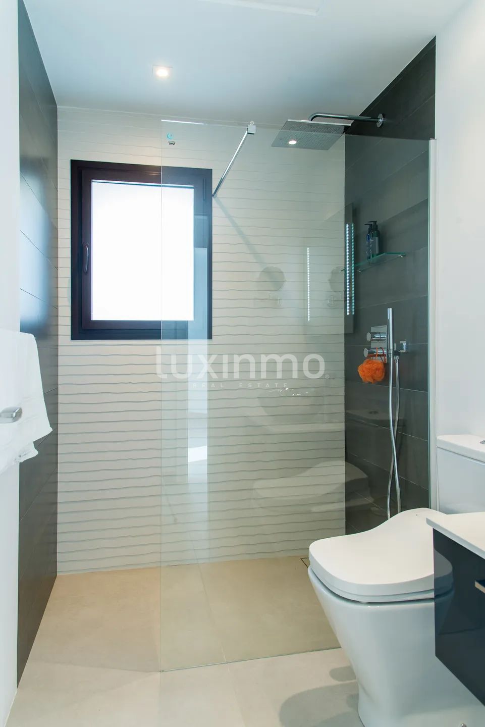 Impresionante chalet mediterráneo con vistas al mar en Benitachell — photo 20