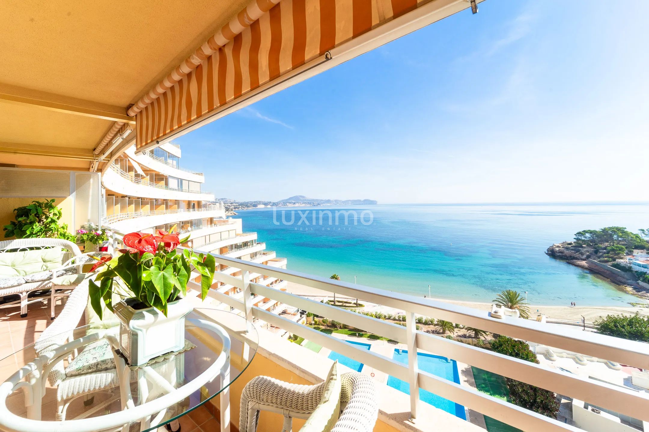 Atemberaubendes Penthouse direkt am Strand mit Meerblick in Calpe — photo 4