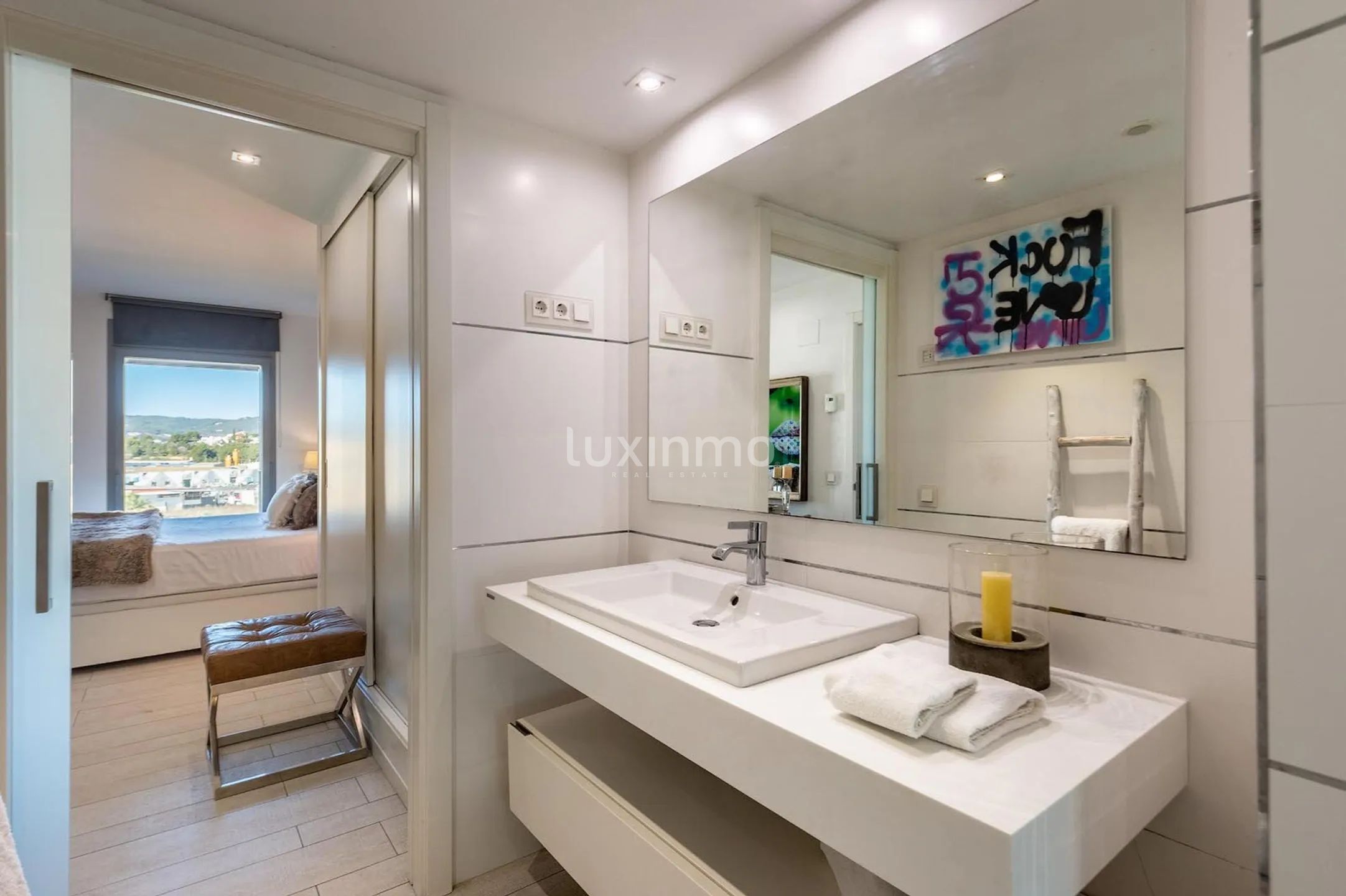 Modern apartment for sale in The White Angel, La Marina - Ibiza — photo 31