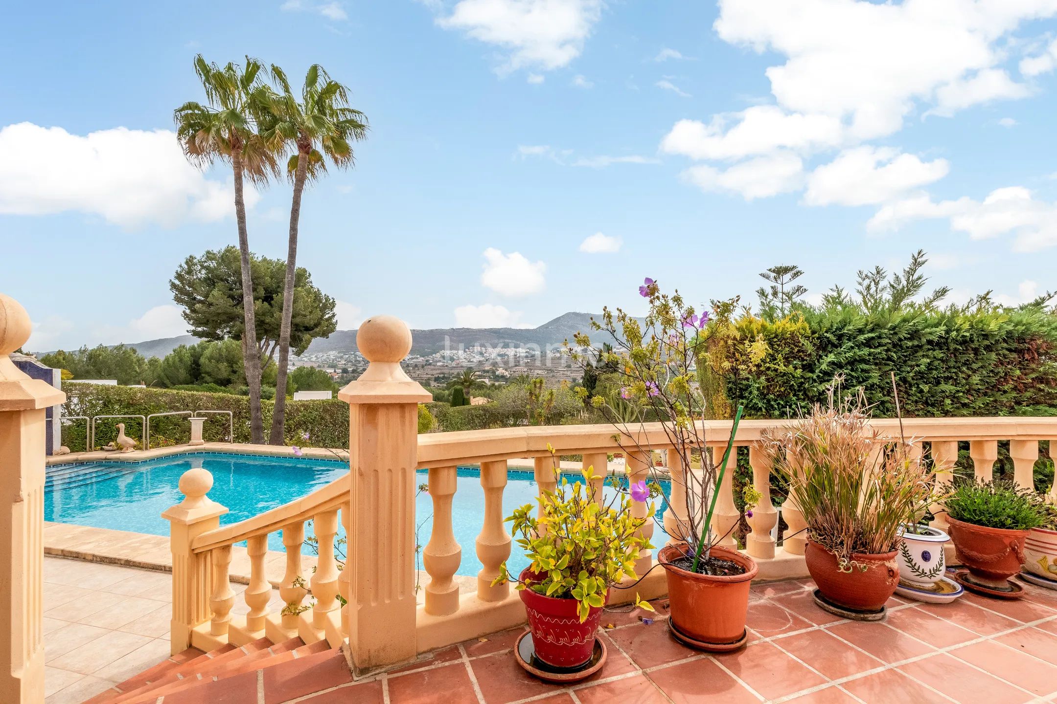 Charming villa on a large plot for sale in Lluca, Jávea — photo 4