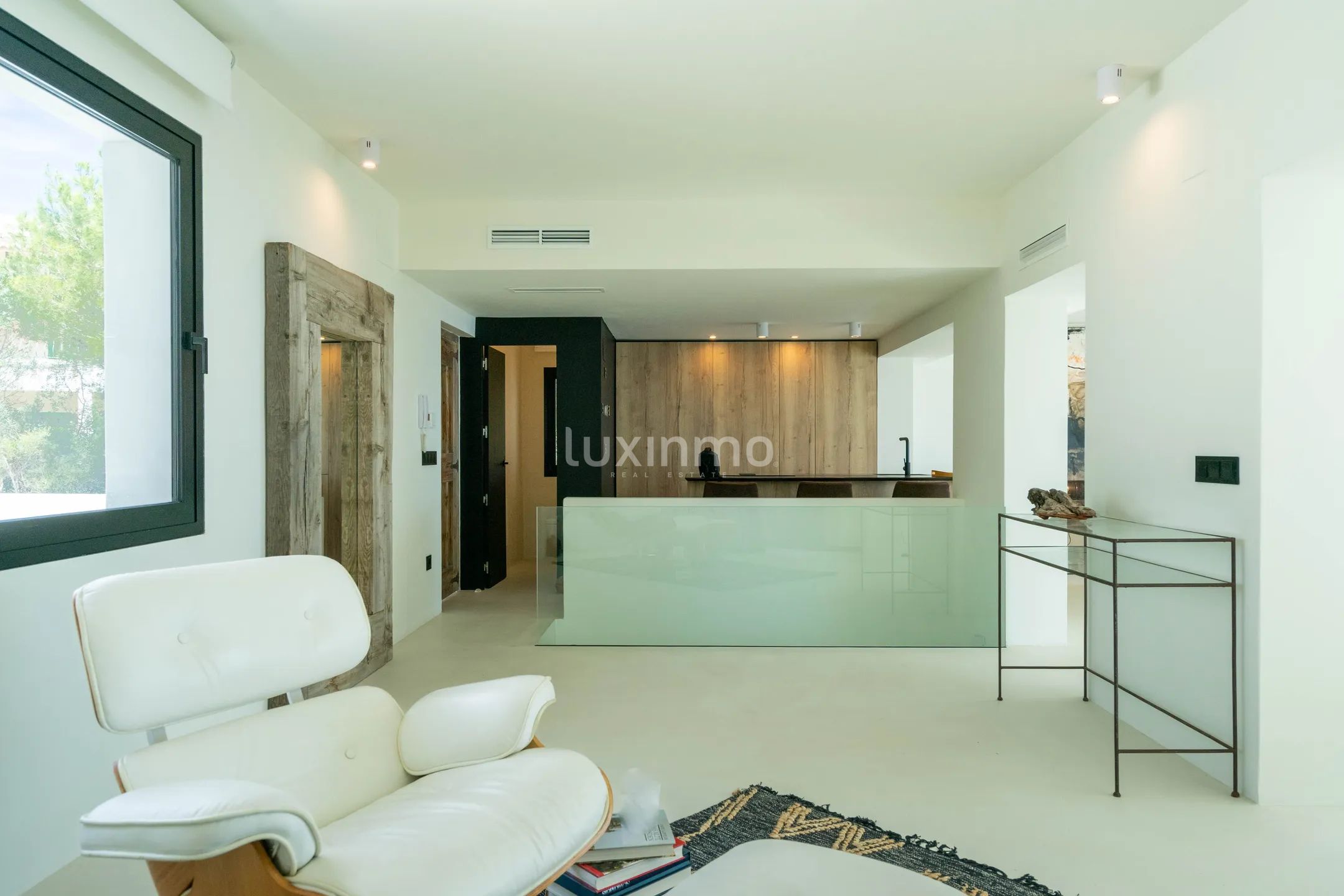 Atemberaubende 4-Schlafzimmer-Villa im Ibiza-Stil mit Meerblick in Jávea — photo 15