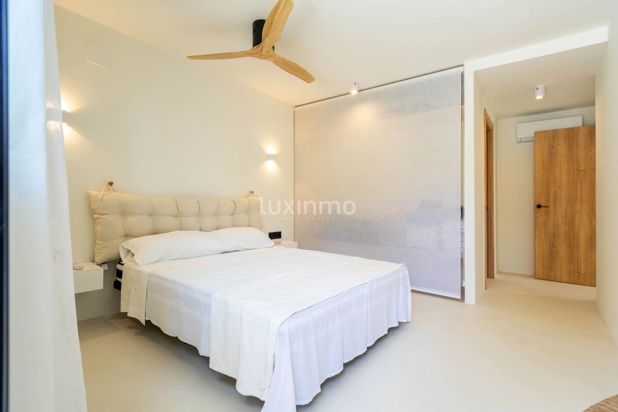 Atemberaubende 4-Schlafzimmer-Villa im Ibiza-Stil mit Meerblick in Jávea — photo 28