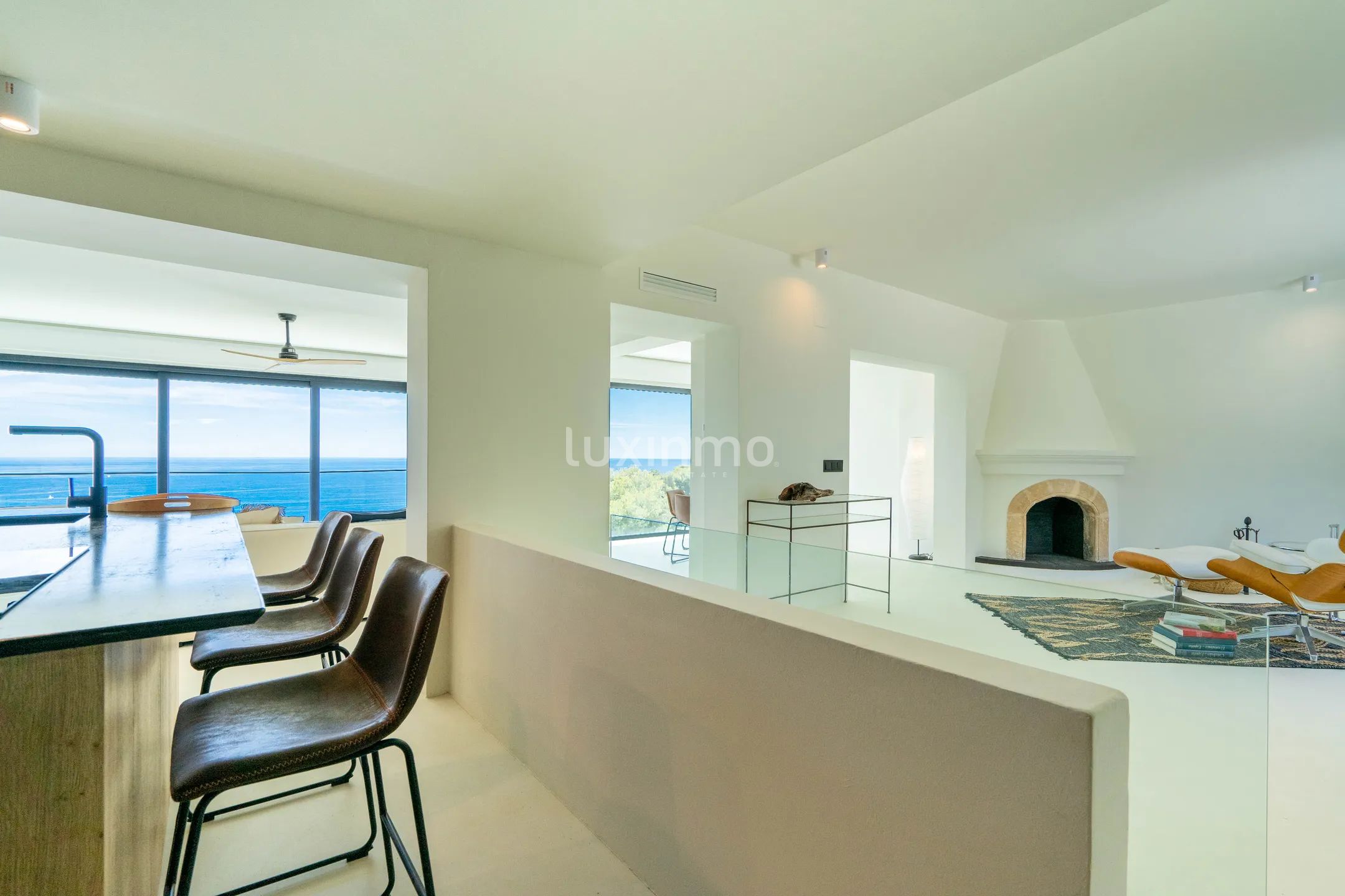 Atemberaubende 4-Schlafzimmer-Villa im Ibiza-Stil mit Meerblick in Jávea — photo 3