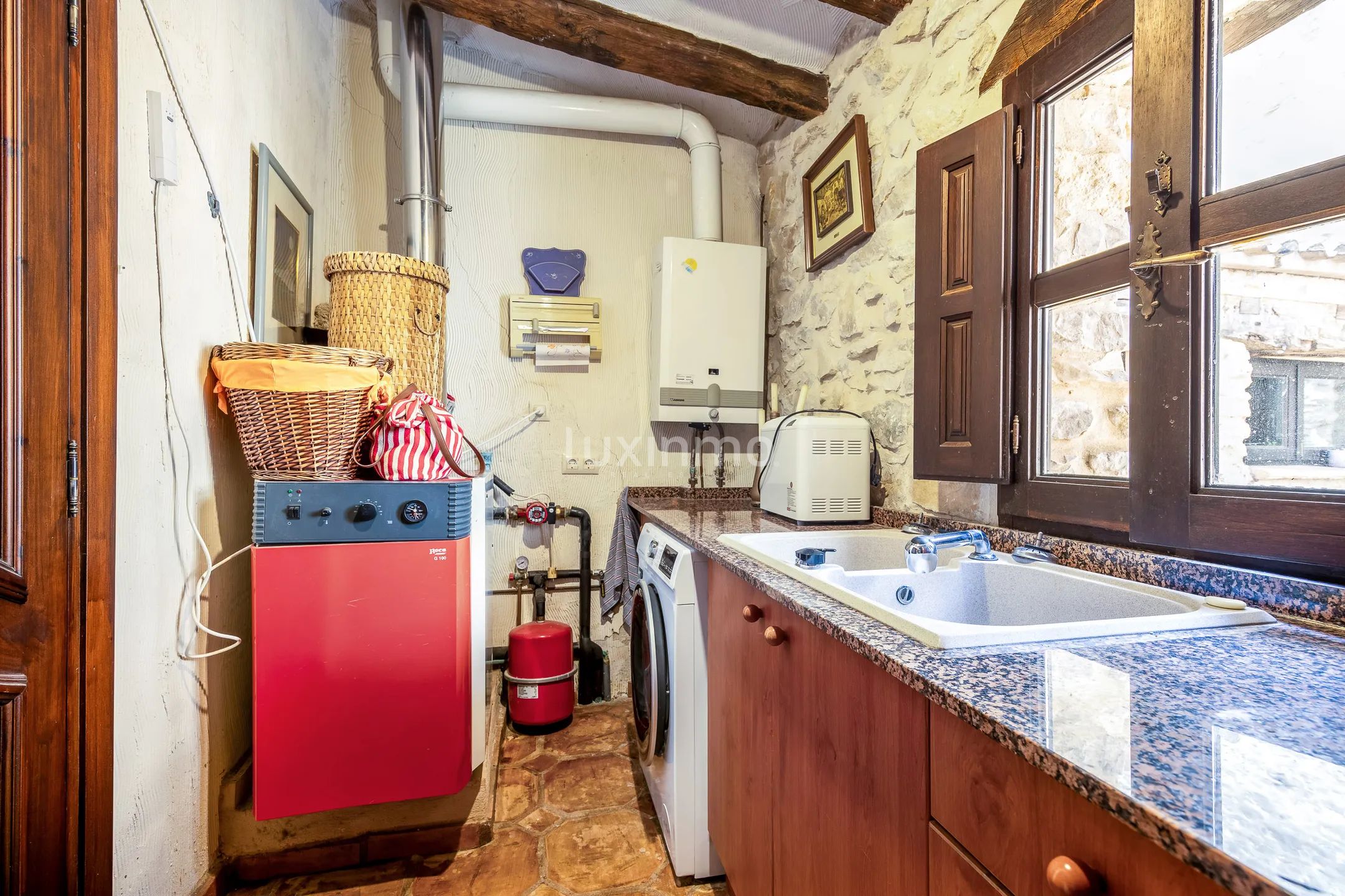 Renovated castle for sale in Relleu with super mountain views — photo 23