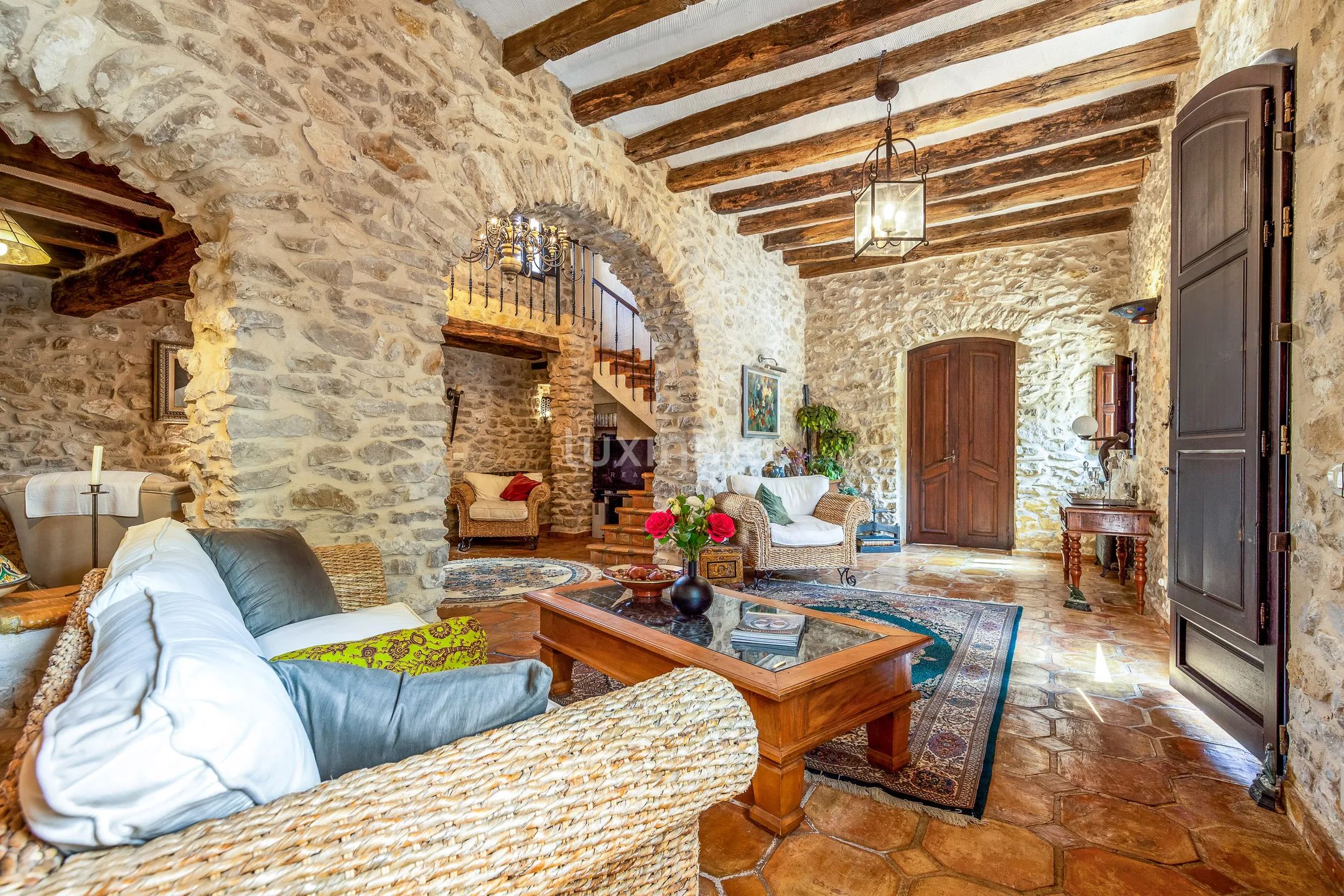 Renovated castle for sale in Relleu with super mountain views — photo 19