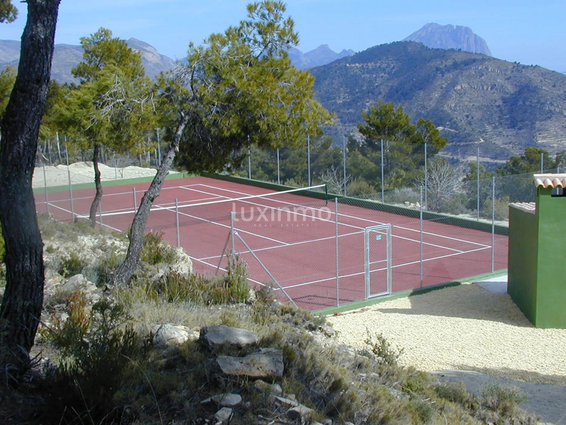 Renovated castle for sale in Relleu with super mountain views — photo 38