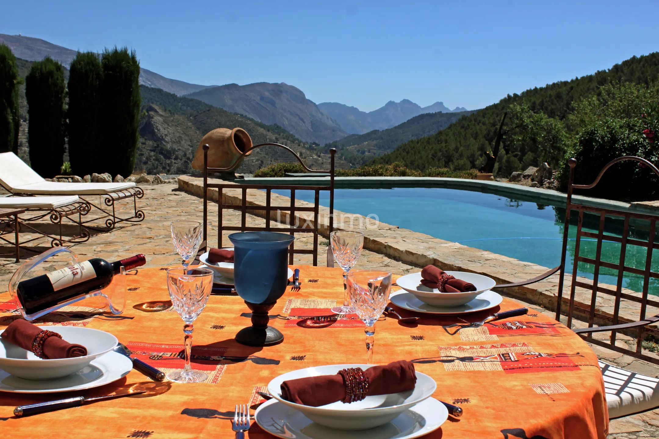 Renovated castle for sale in Relleu with super mountain views — photo 7
