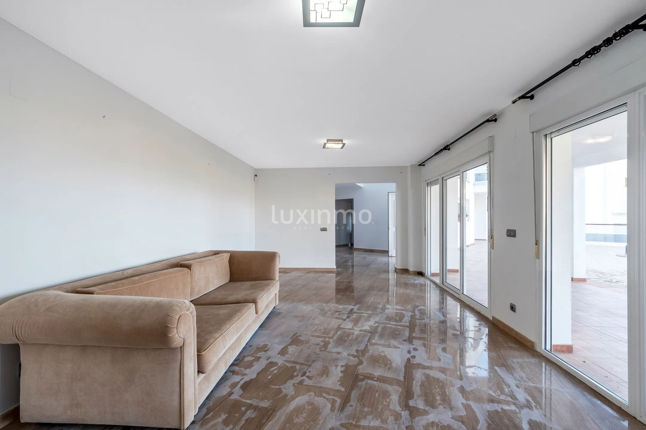 Herausragendes modernes Einfamilienhaus in Altea Hills mit atemberaubender Aussicht — photo 9