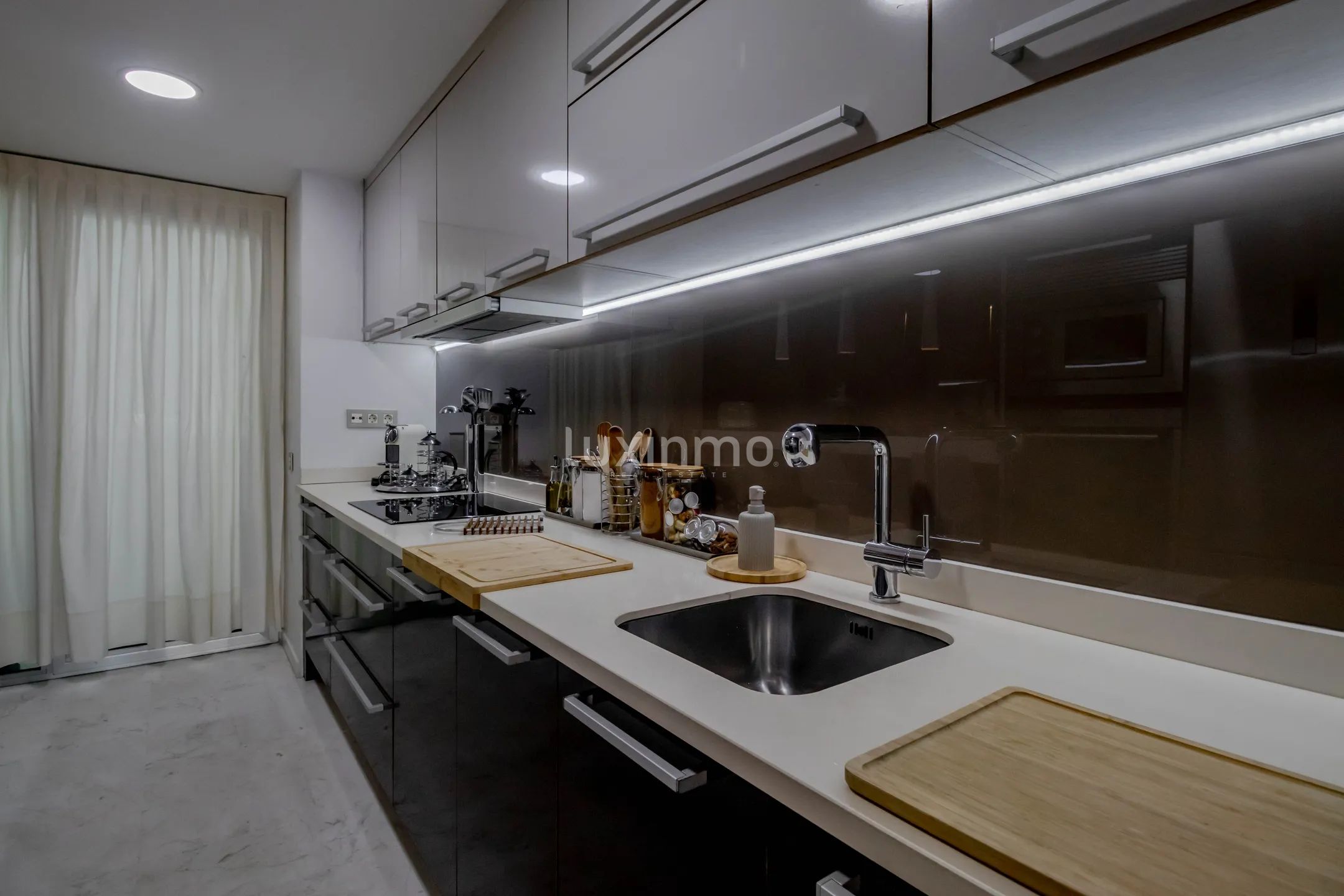 Apartamento de lujo en Royal beach Playa D'en Bossa — photo 38