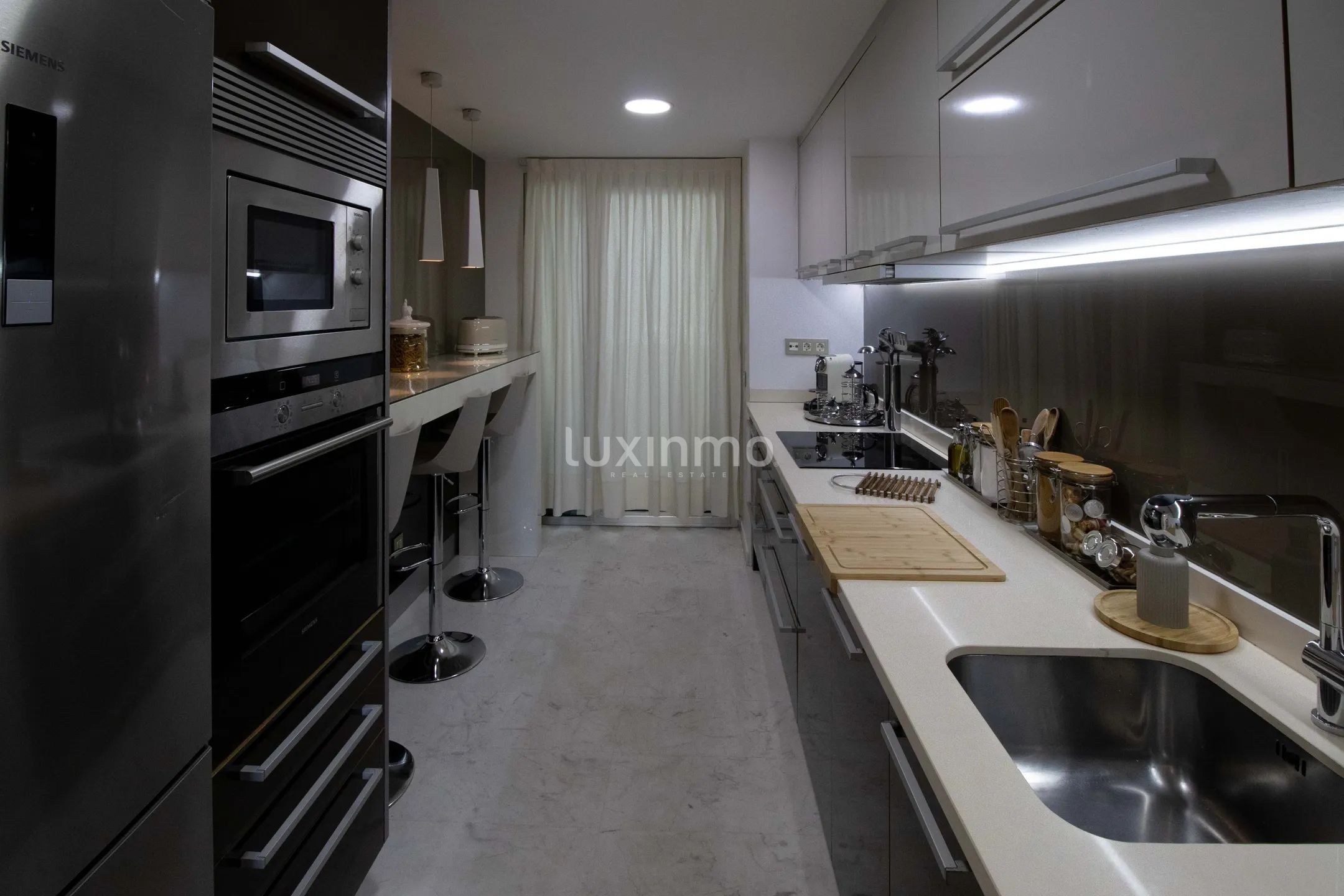 Apartamento de lujo en Royal beach Playa D'en Bossa — photo 39