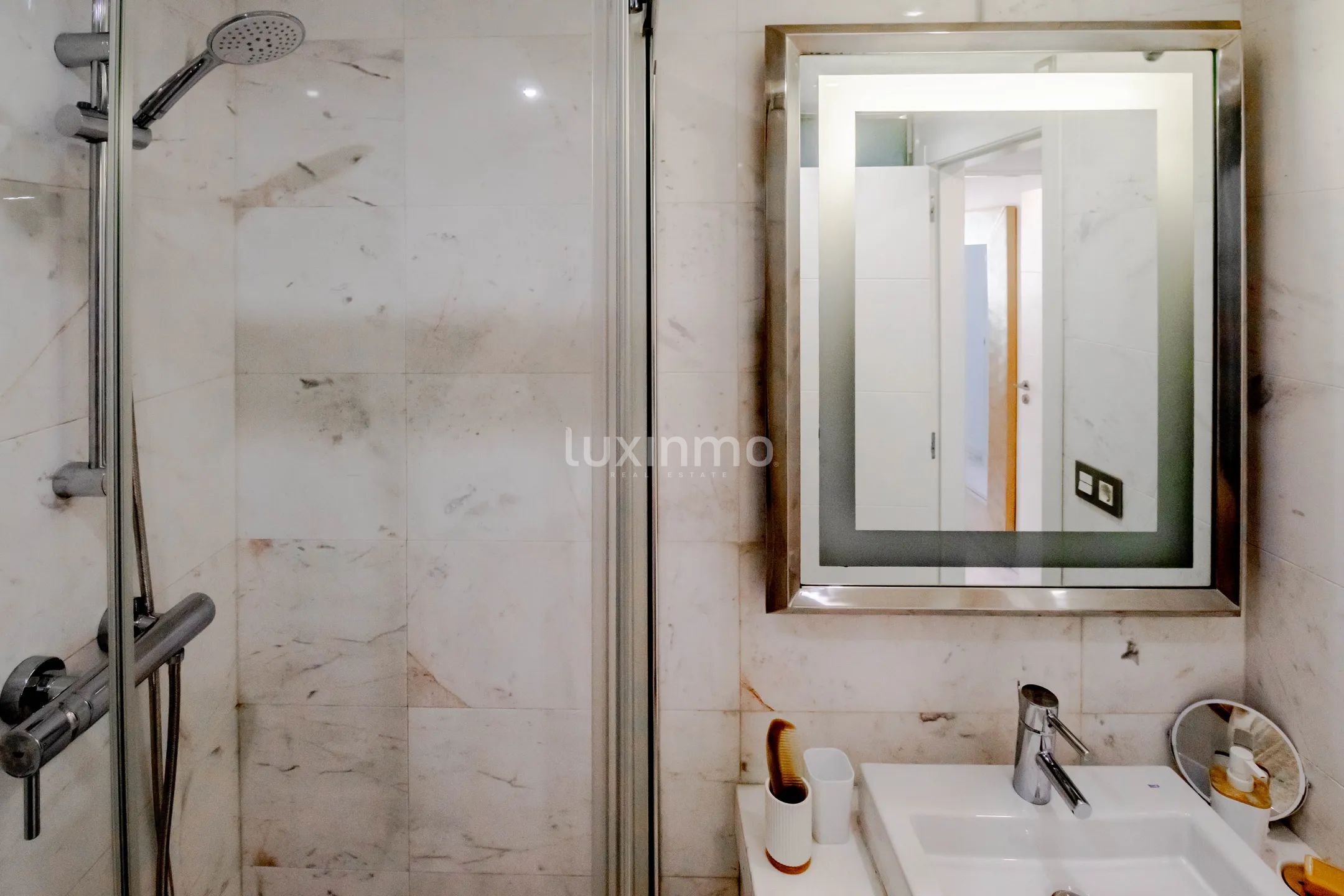 Apartamento de lujo en Royal beach Playa D'en Bossa — photo 35