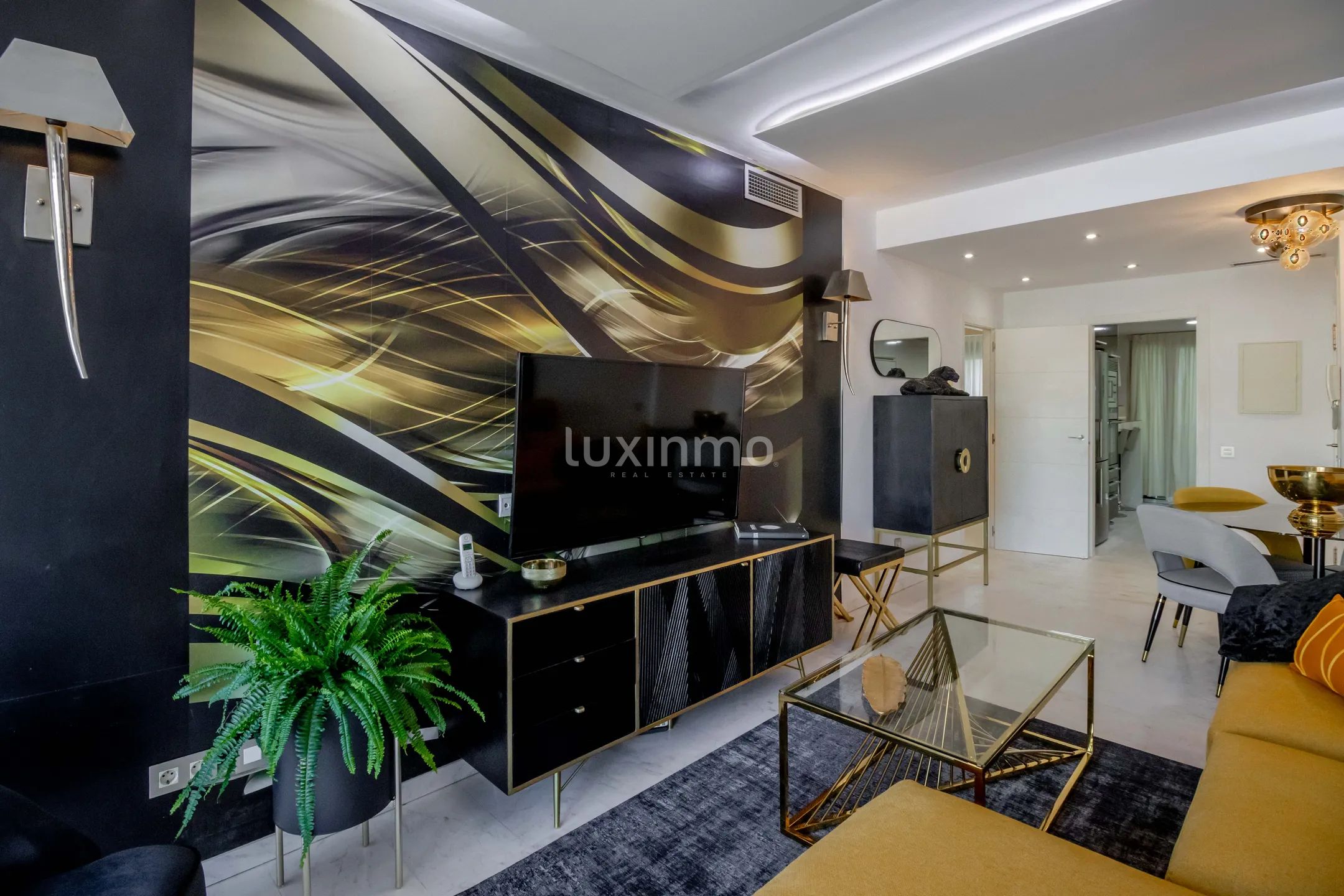 Apartamento de lujo en Royal beach Playa D'en Bossa — photo 32