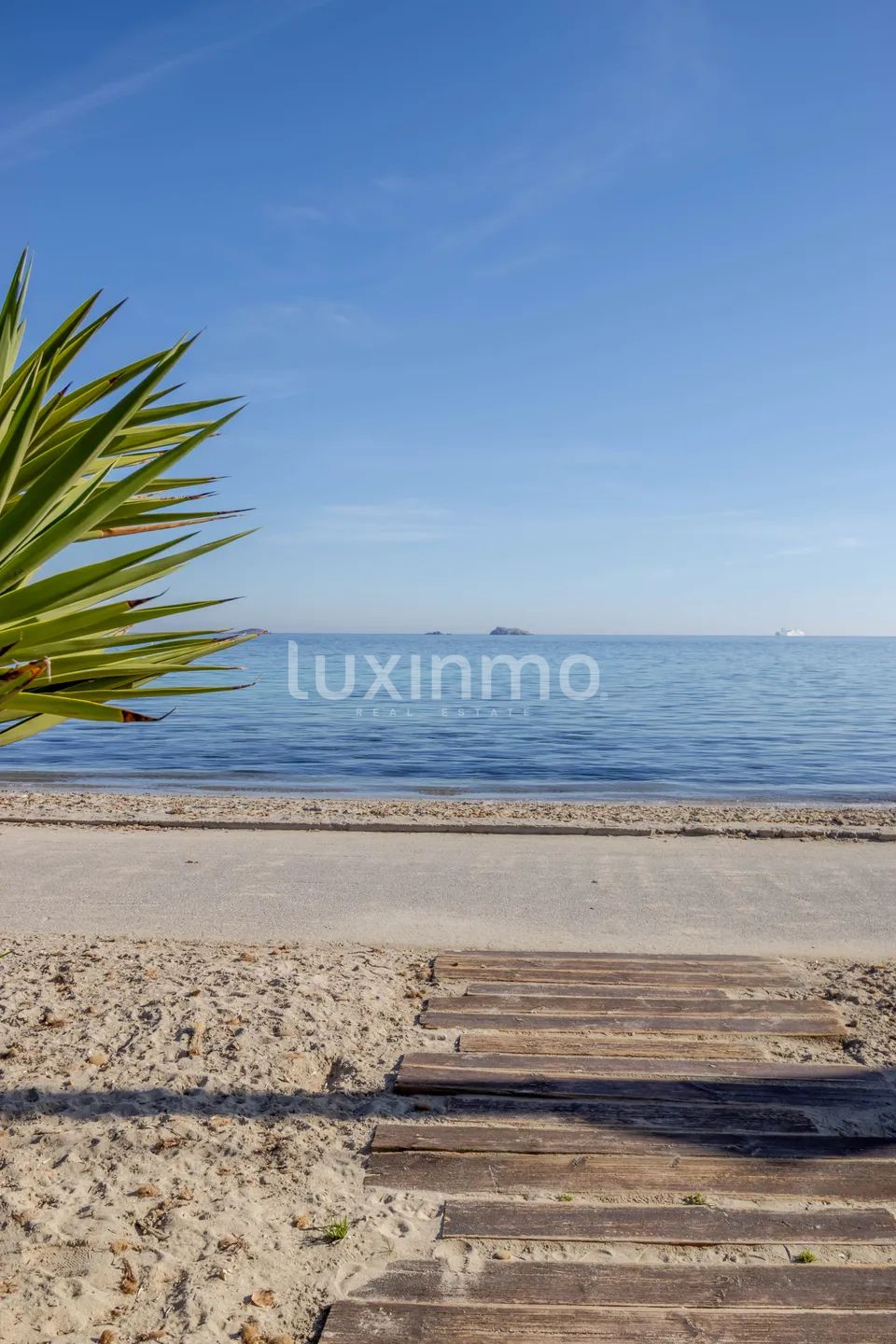 Apartamento de lujo en Royal beach Playa D'en Bossa — photo 11