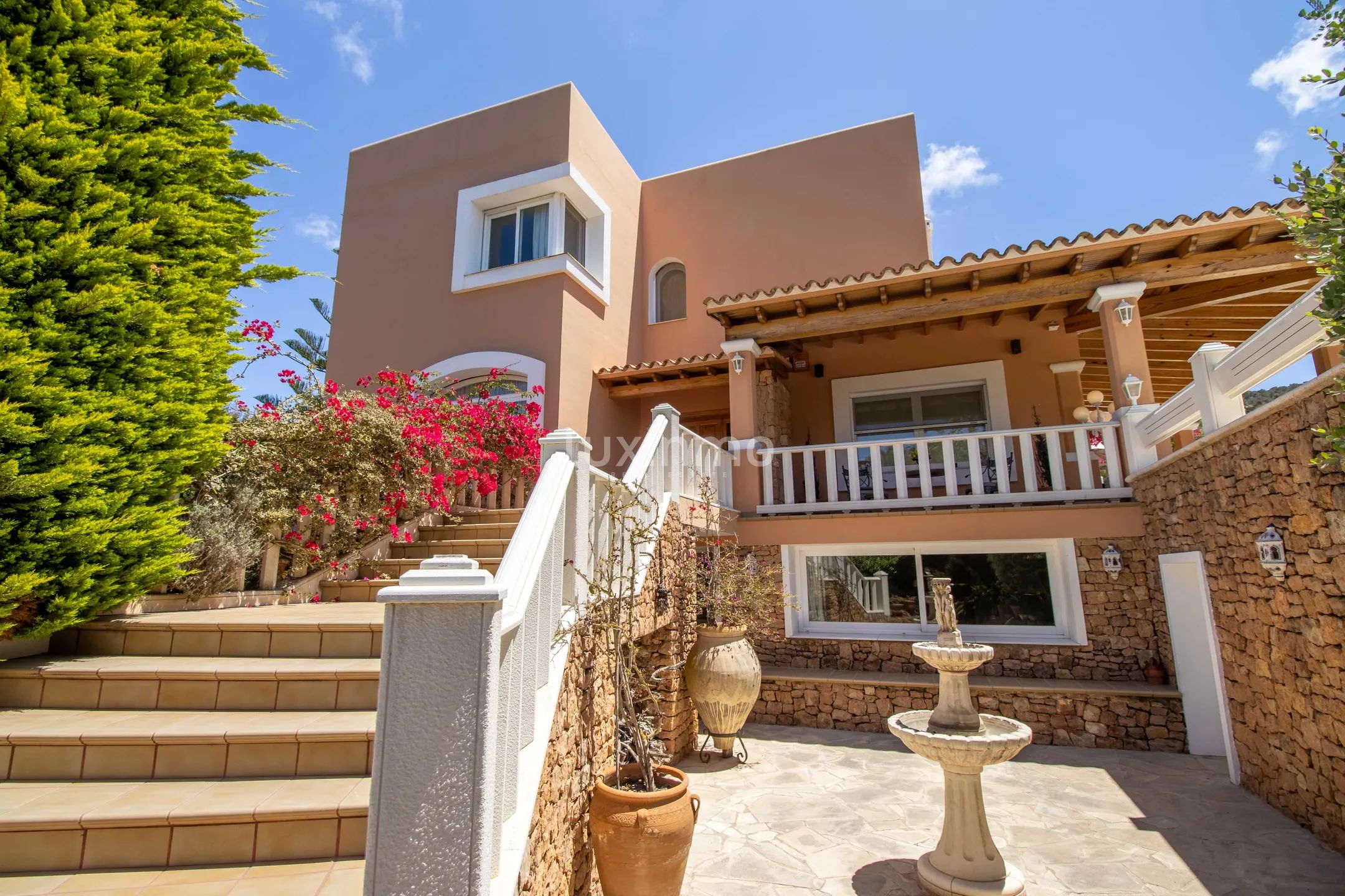Charming 5 bedroom finca in Jesús, Santa Eulària — photo 4
