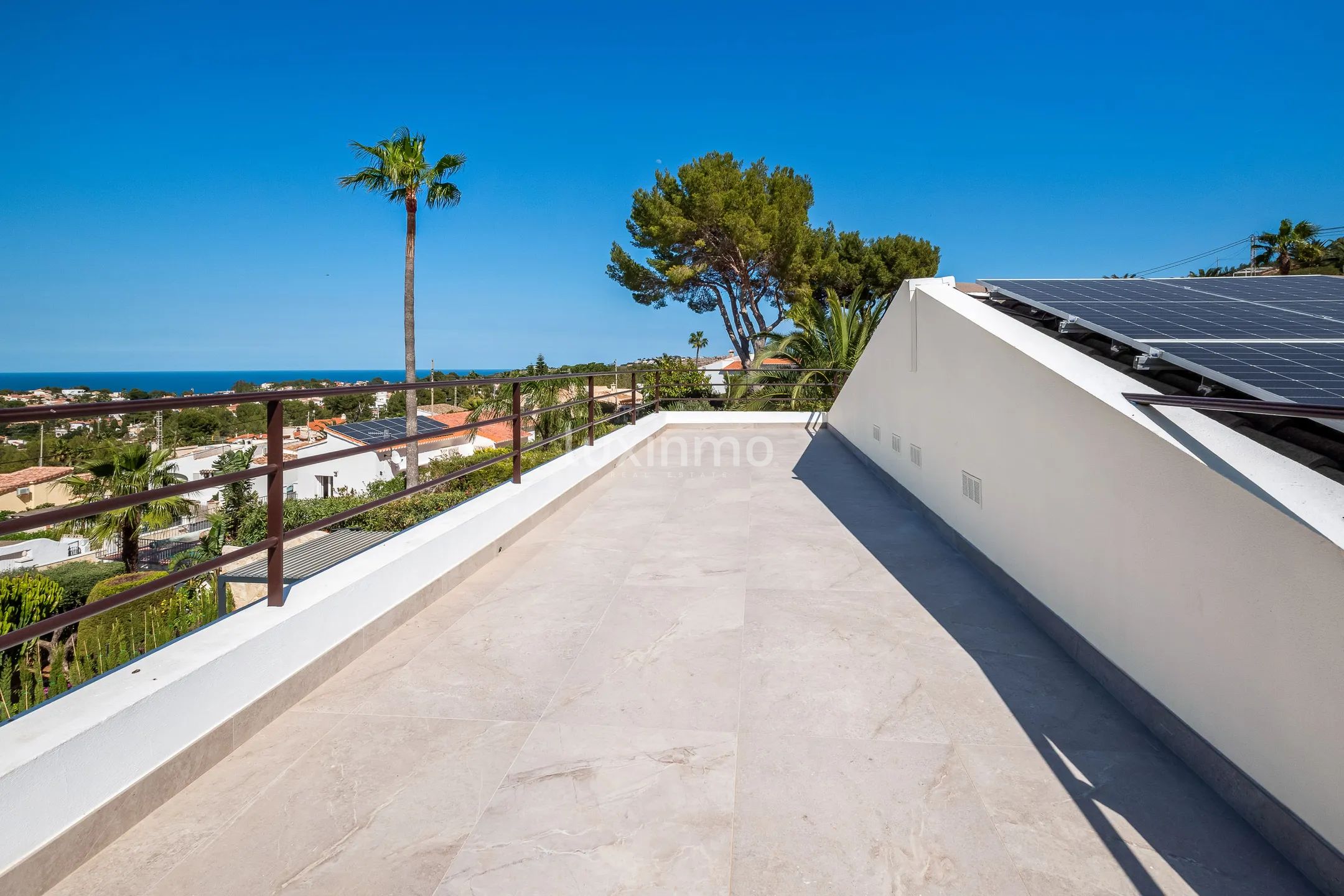 Luxuriöse moderne villa mit atemberaubendem blick in El Montgó, Dénia — photo 22