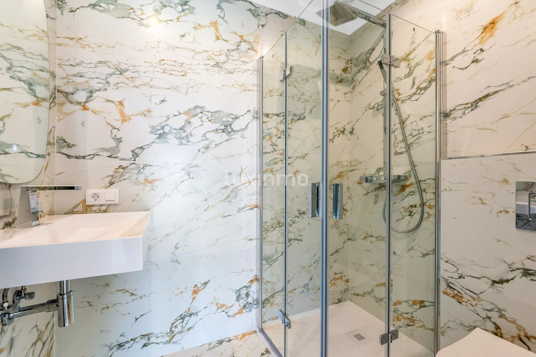 Luxuriöse moderne villa mit atemberaubendem blick in El Montgó, Dénia — photo 17