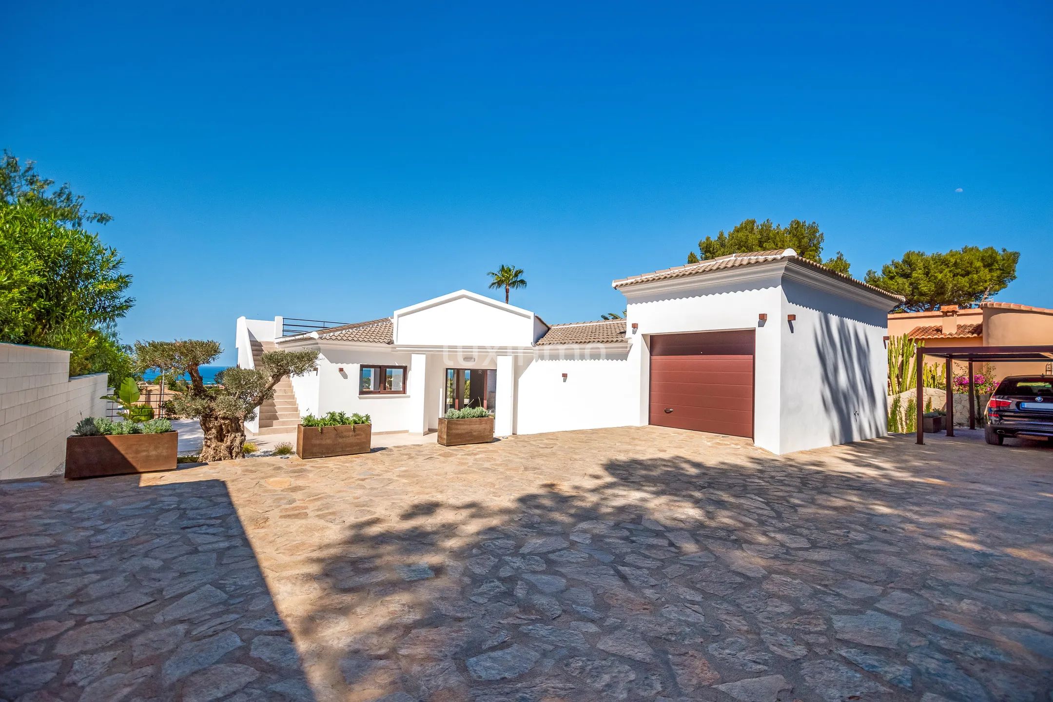 Luxuriöse moderne villa mit atemberaubendem blick in El Montgó, Dénia — photo 28