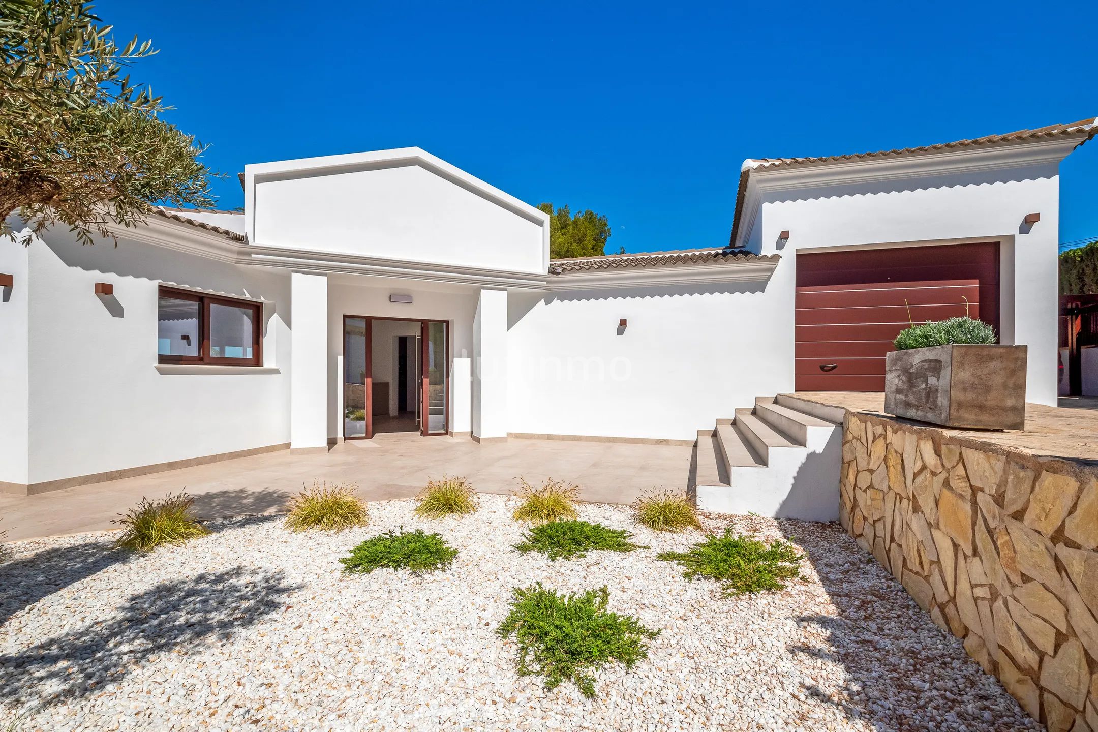 Luxuriöse moderne villa mit atemberaubendem blick in El Montgó, Dénia — photo 27