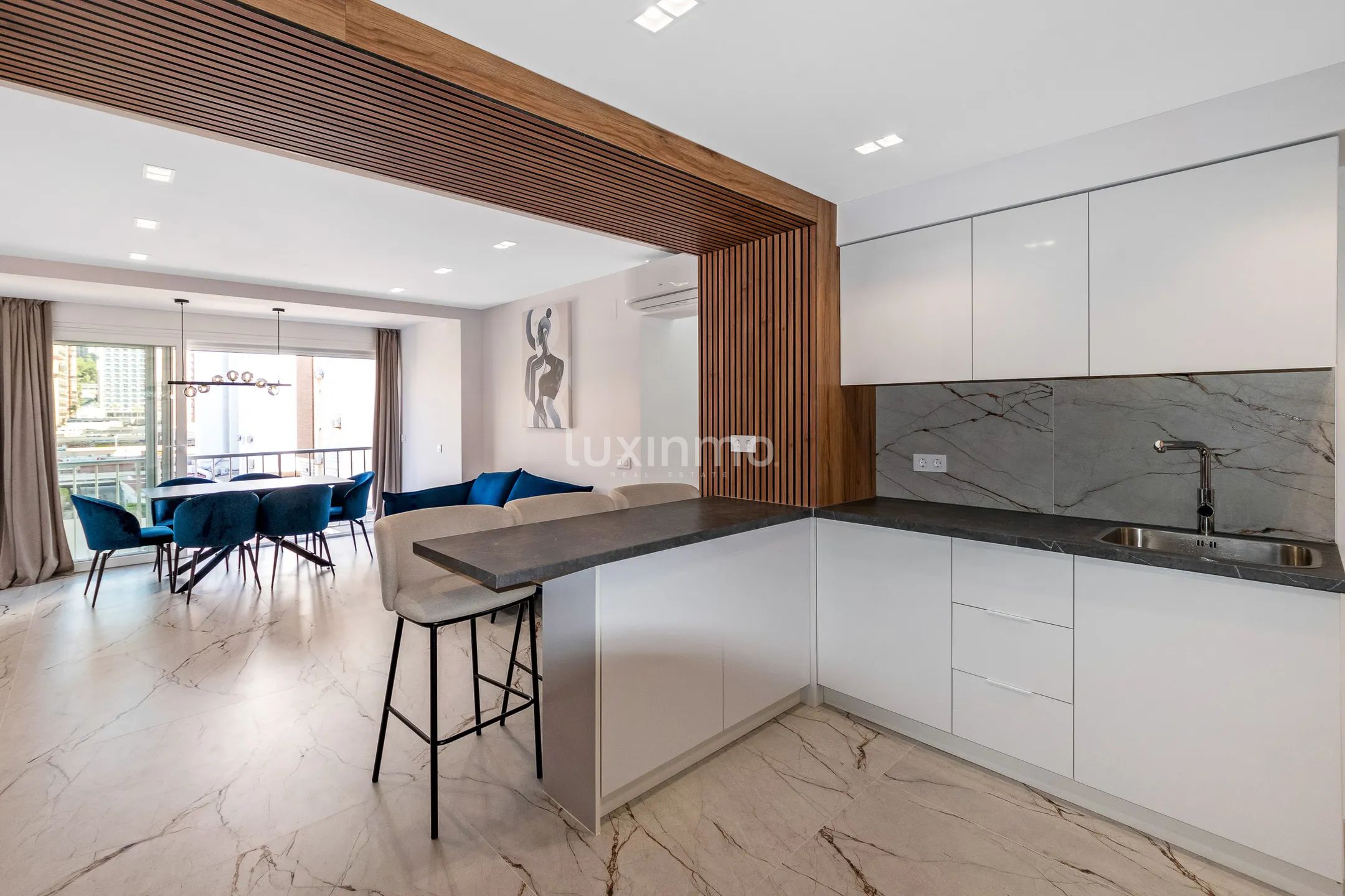 Stunning 3-Bedroom Flat with Sea & Mountain Views in Playa de Levante, Benidorm — photo 3