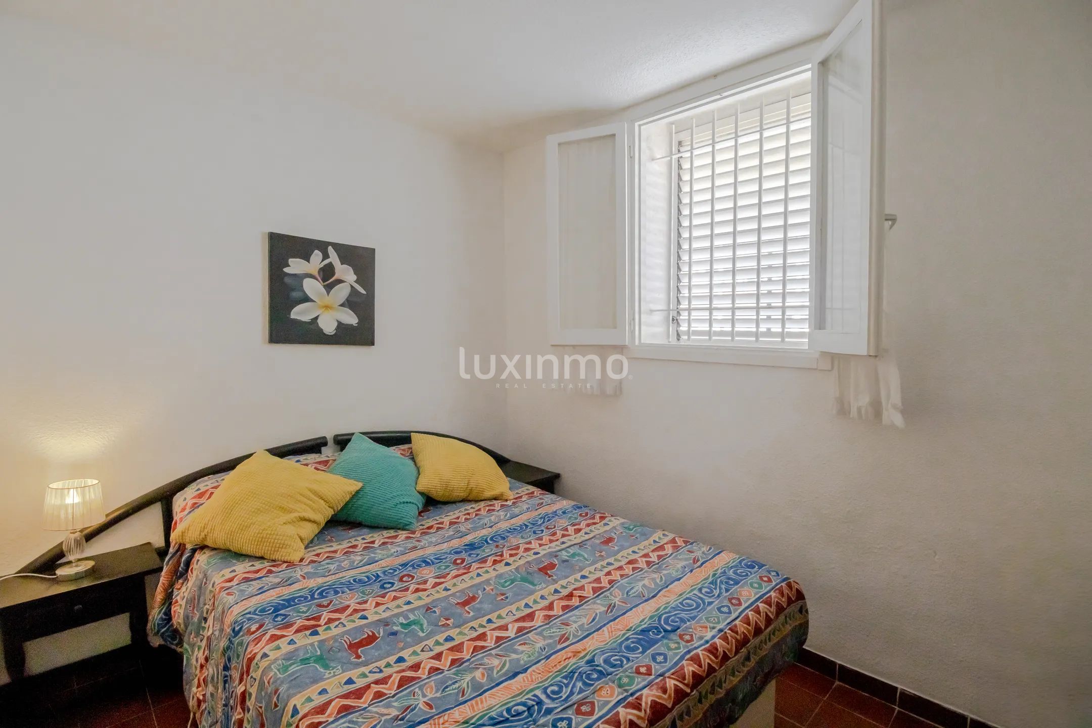 Encantador apartamento de 2 dormitorios en Marina Botafoc, Ibiza — photo 12