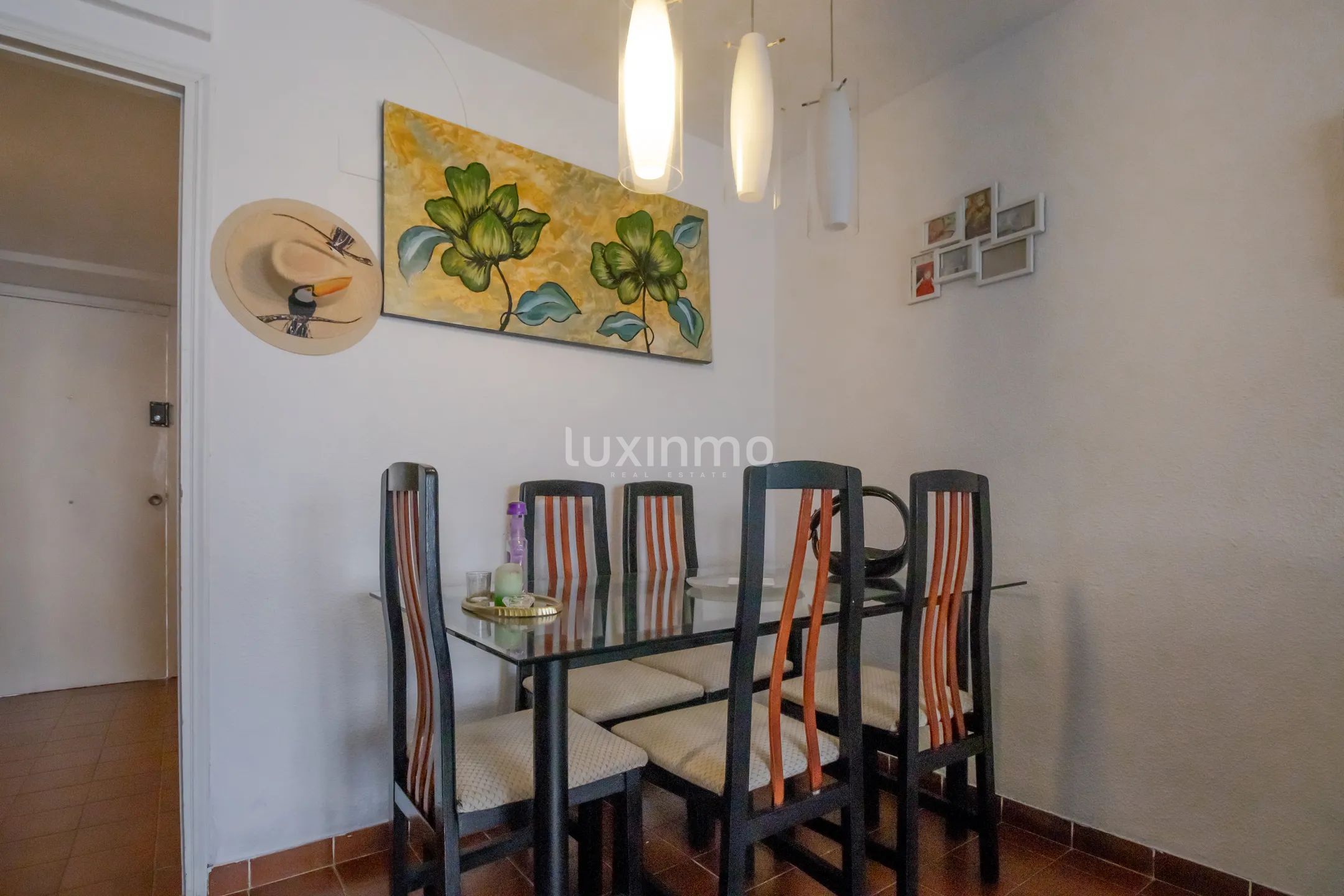 Encantador apartamento de 2 dormitorios en Marina Botafoc, Ibiza — photo 11