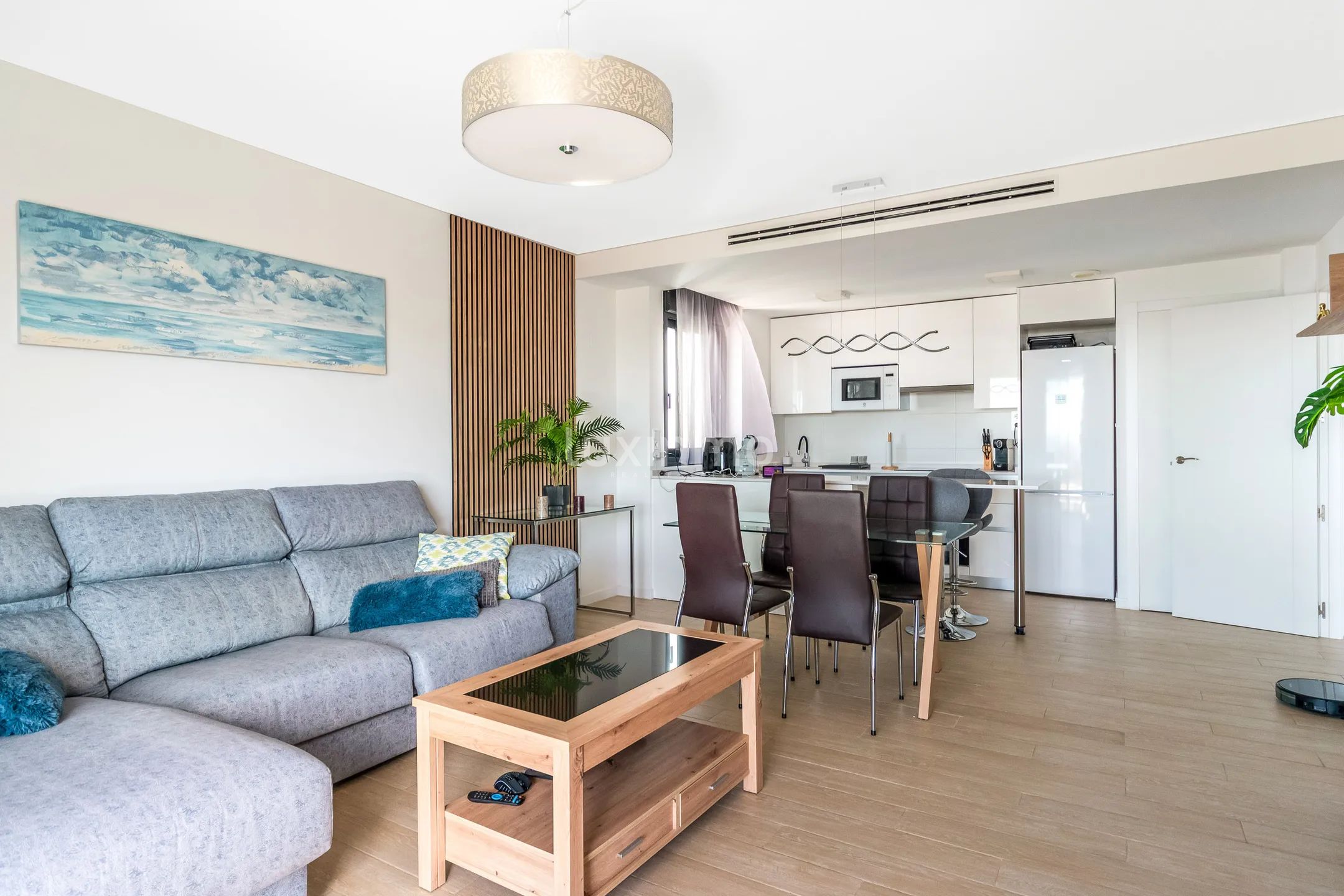 Oszałamiający nowoczesny penthouse z licencją turystyczną i widokiem na morze — photo 6
