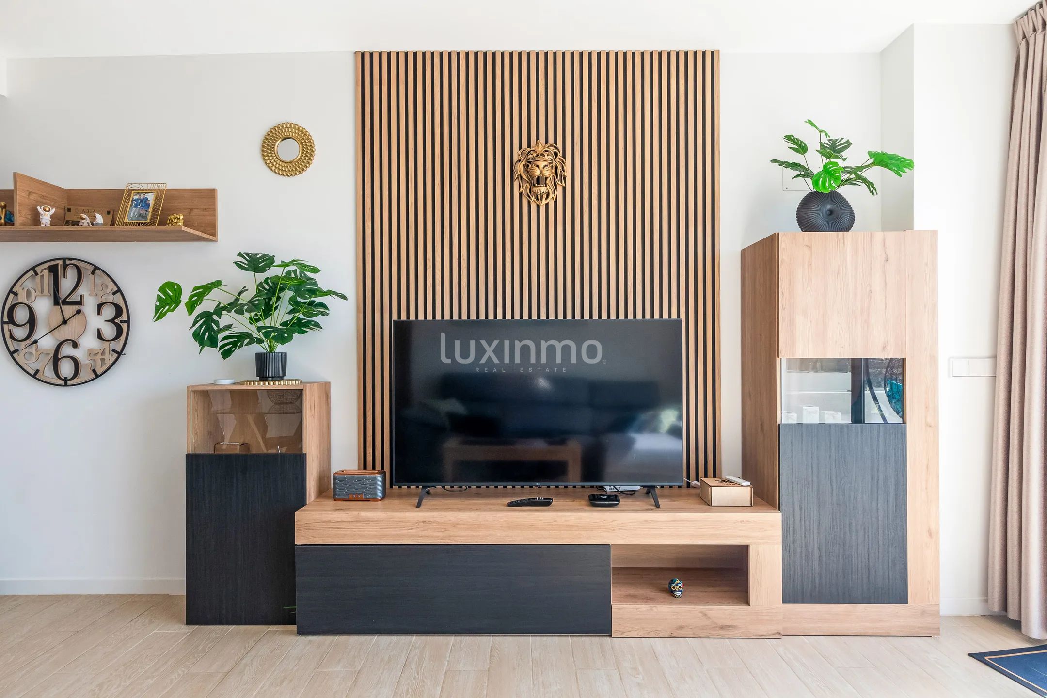 Oszałamiający nowoczesny penthouse z licencją turystyczną i widokiem na morze — photo 4