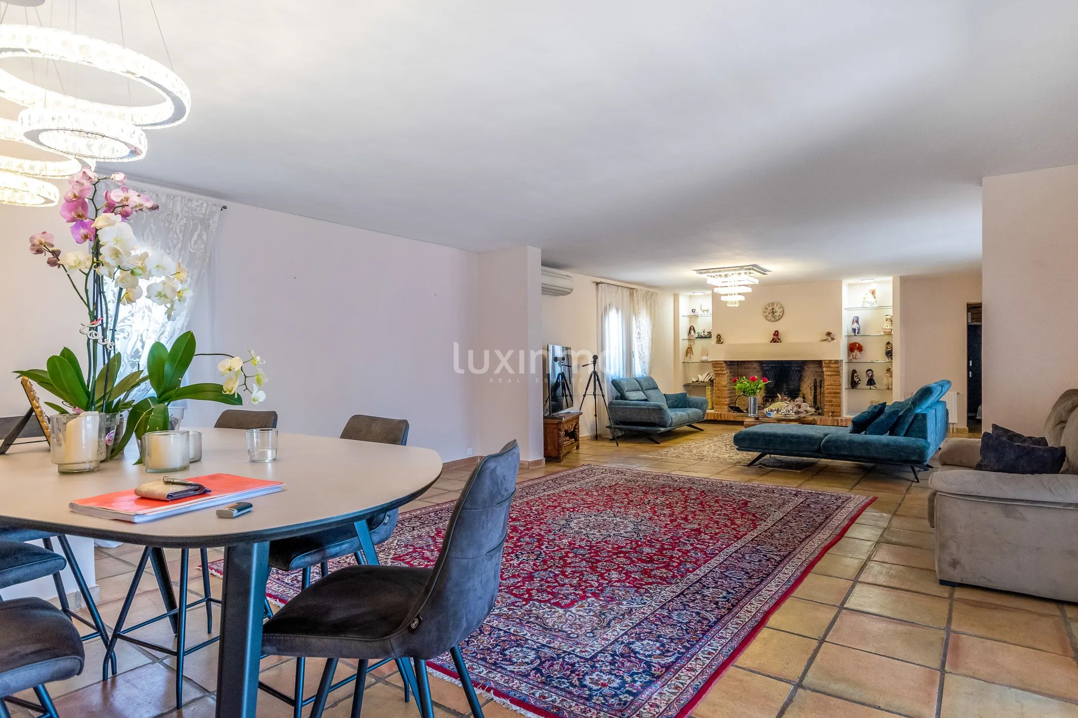 Imponerende enebolig i middelhavsstil med havutsikt — photo 6
