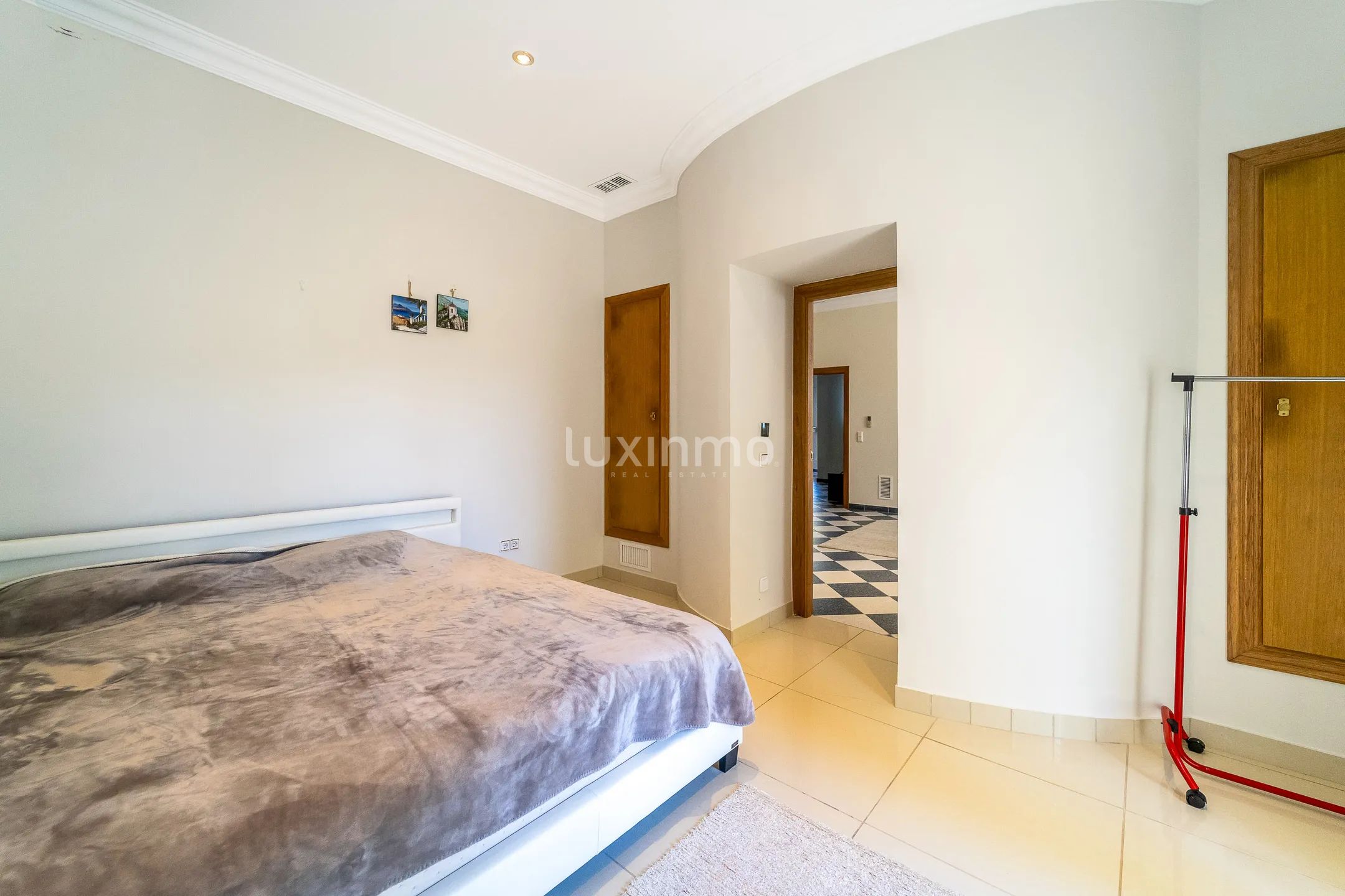 Maison de style colonial avec beaucoup d'intimité à Campello — photo 29