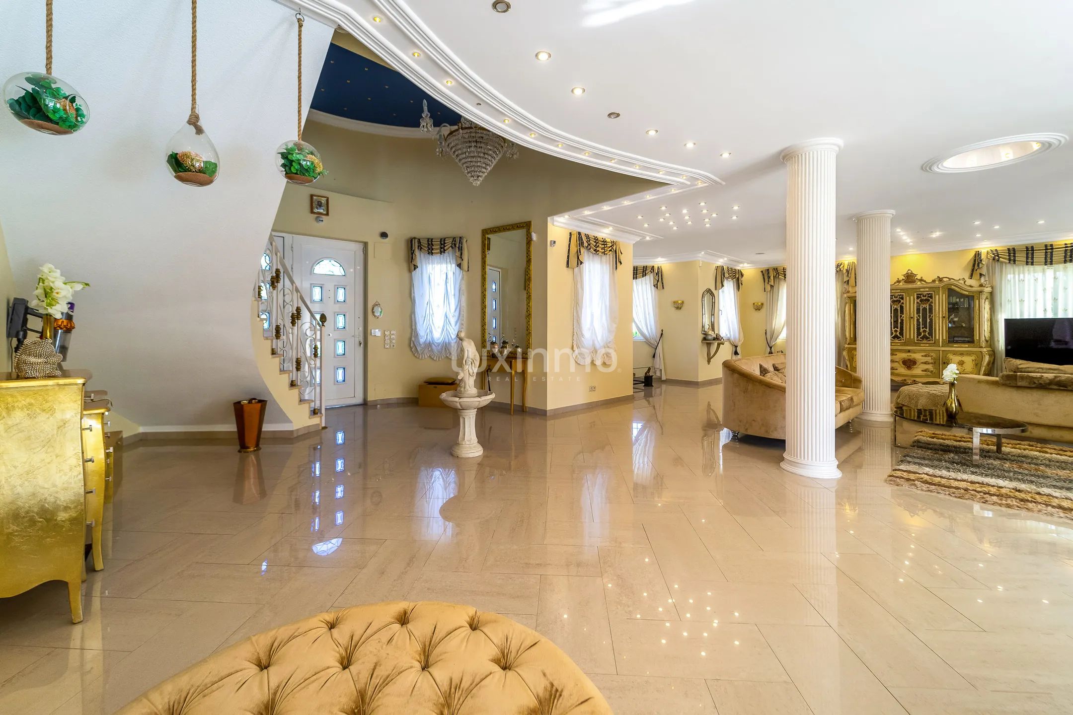 Maison de style colonial avec beaucoup d'intimité à Campello — photo 12