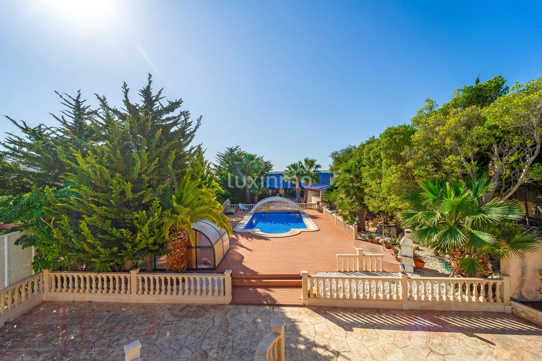 Maison de style colonial avec beaucoup d'intimité à Campello — photo 37