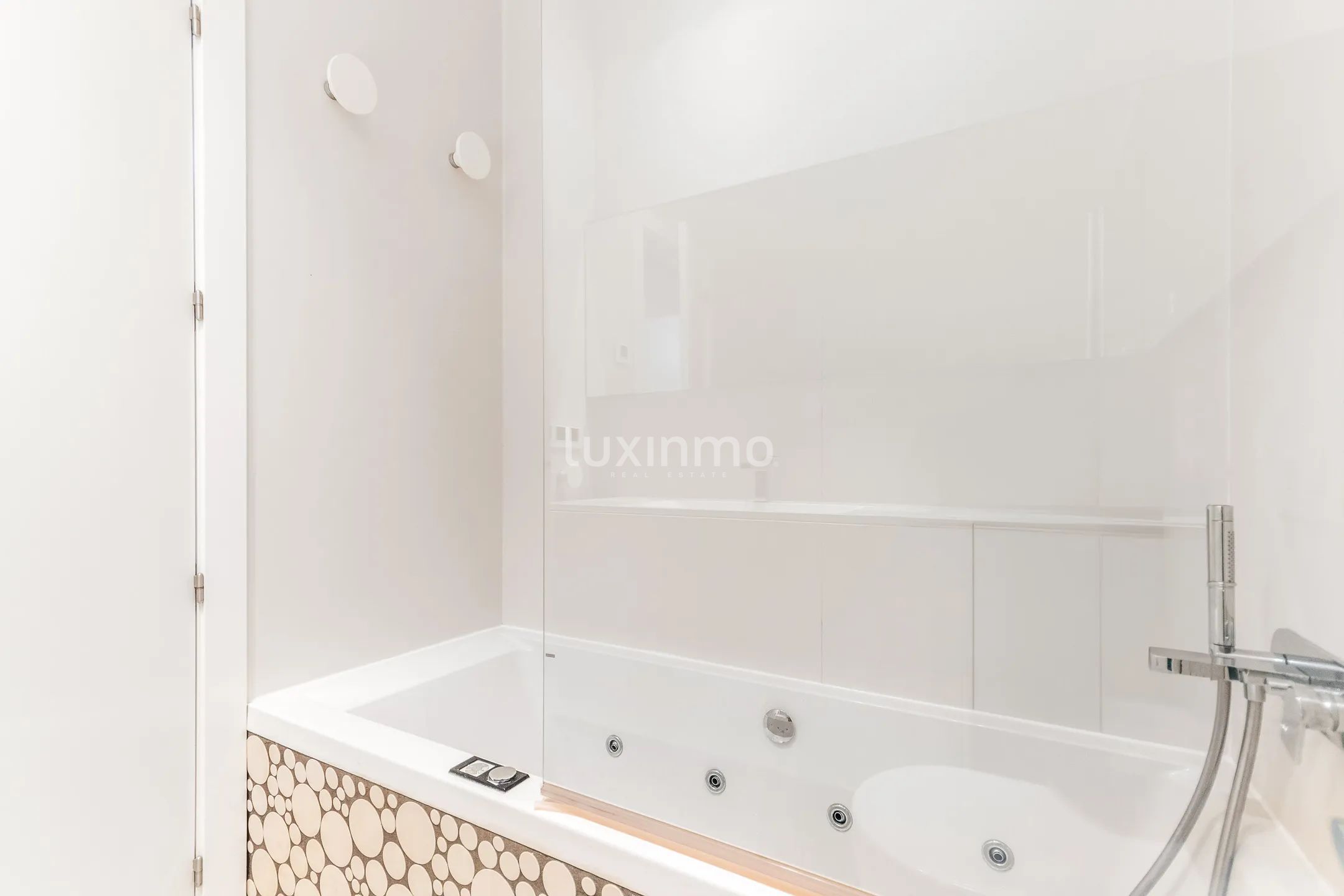 Wyjątkowa, nowoczesna kamienica z 3 sypialniami w El Albir — photo 21