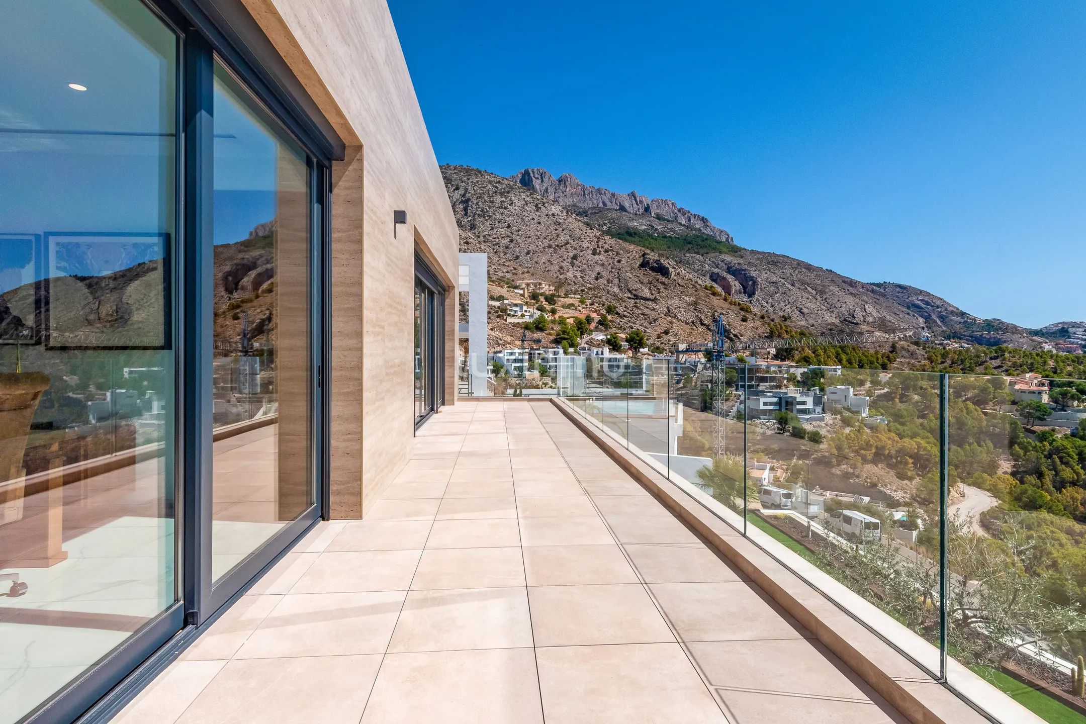 Lujoso chalet moderno con impresionantes vistas en Altea la Vella — photo 44