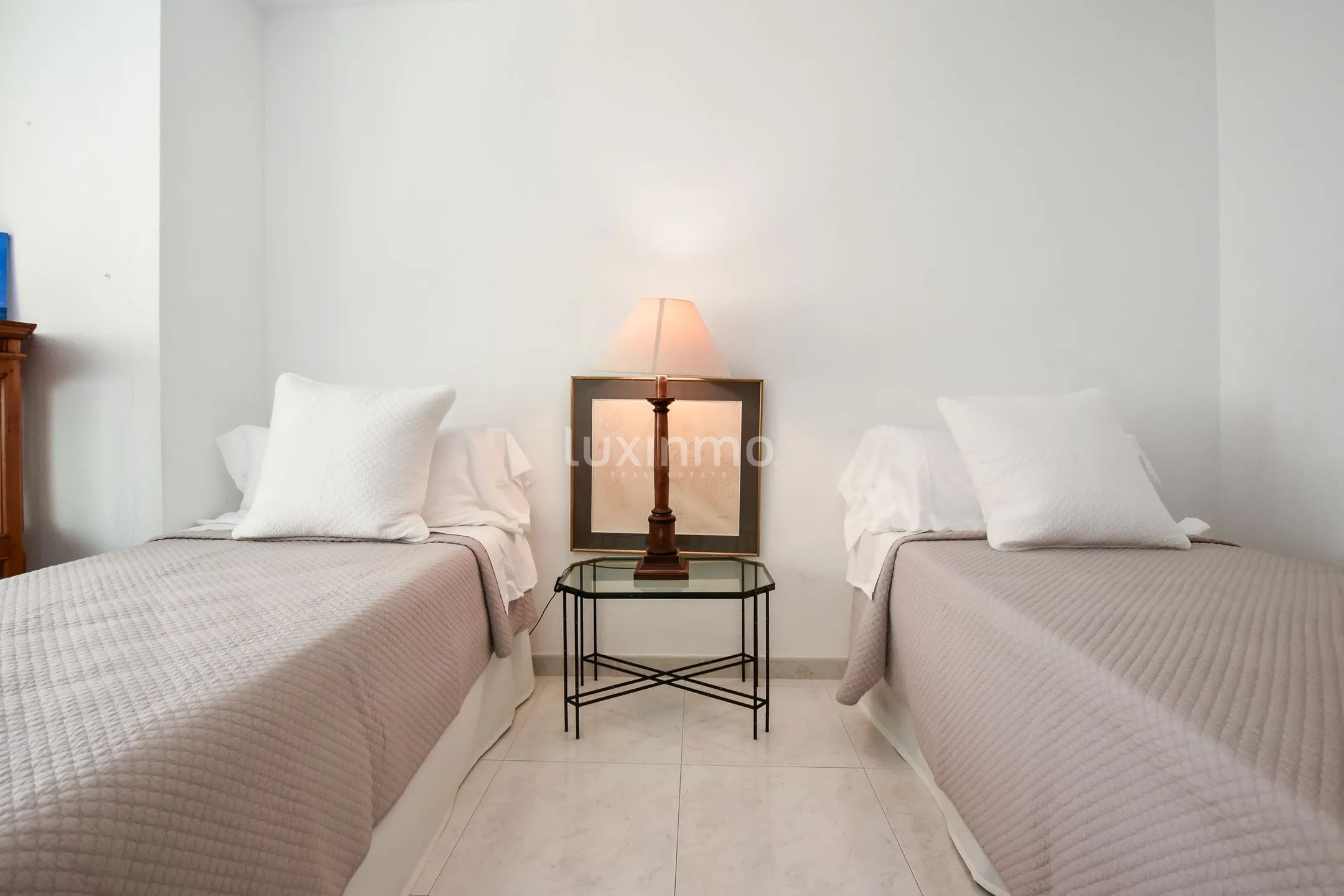 Superbe appartement méditerranéen de 4 chambres avec vue sur la mer à Marina Botafoc, Ibiza — photo 25