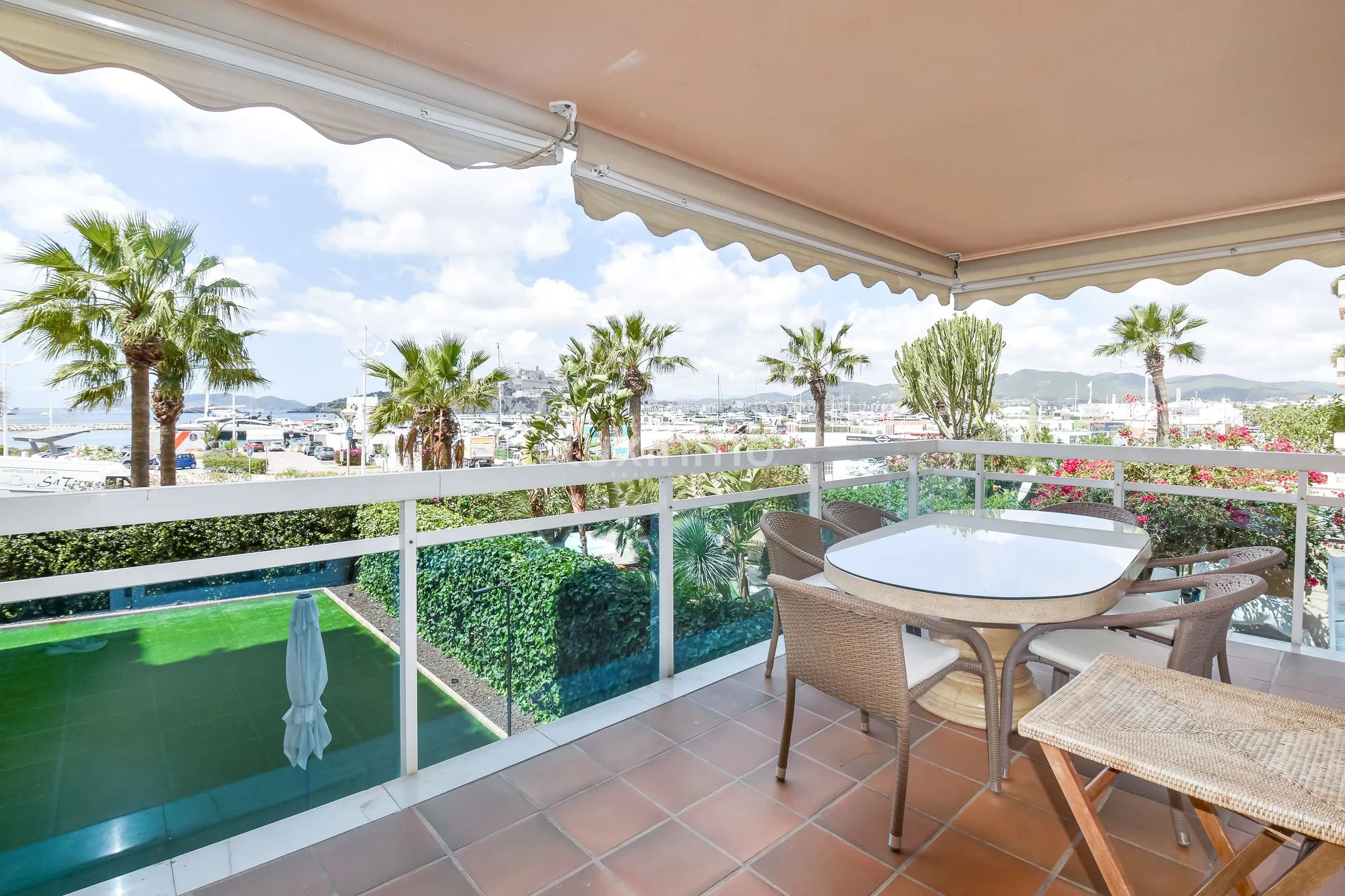 Superbe appartement méditerranéen de 4 chambres avec vue sur la mer à Marina Botafoc, Ibiza — photo 4