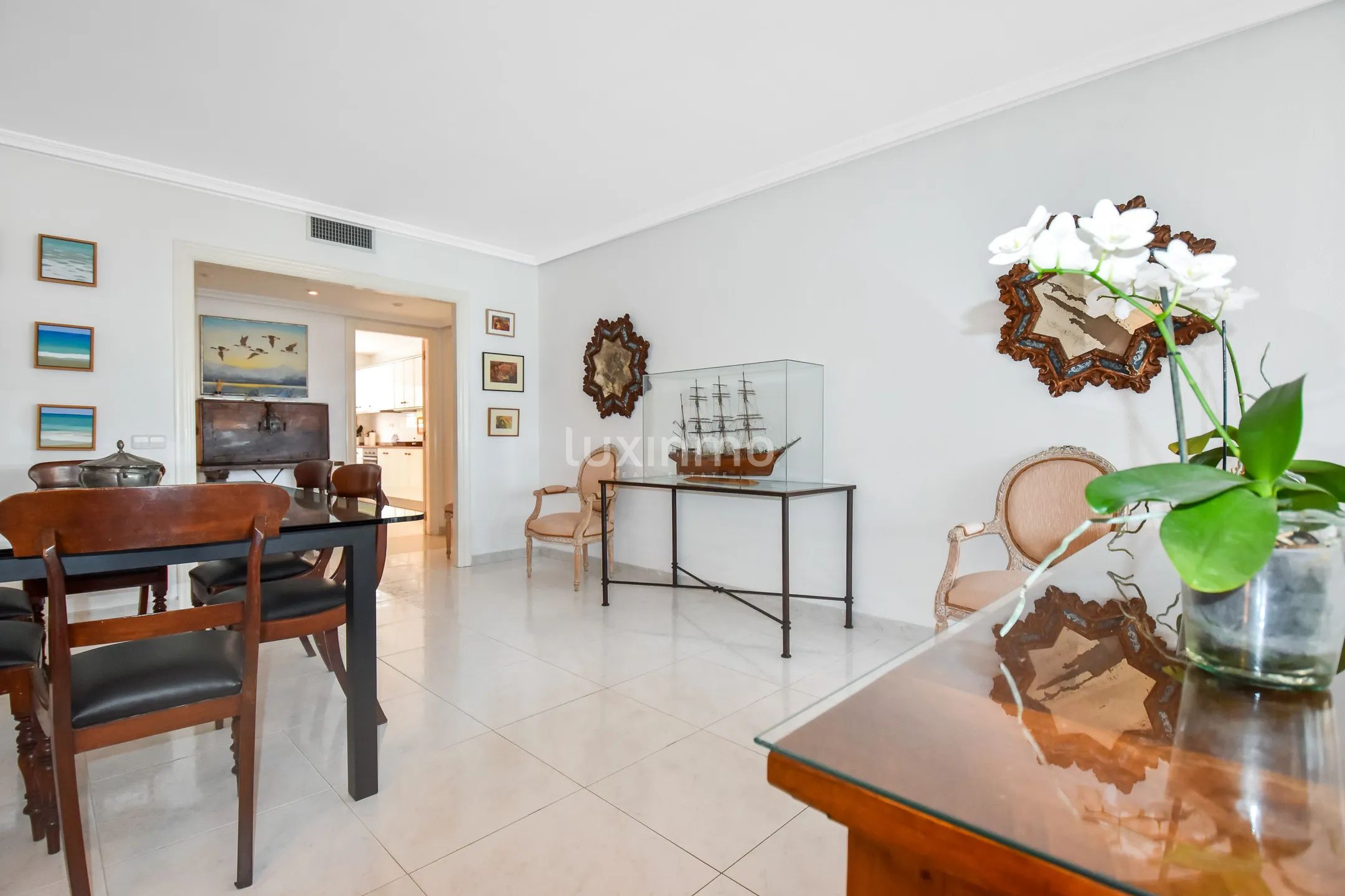 Superbe appartement méditerranéen de 4 chambres avec vue sur la mer à Marina Botafoc, Ibiza — photo 13