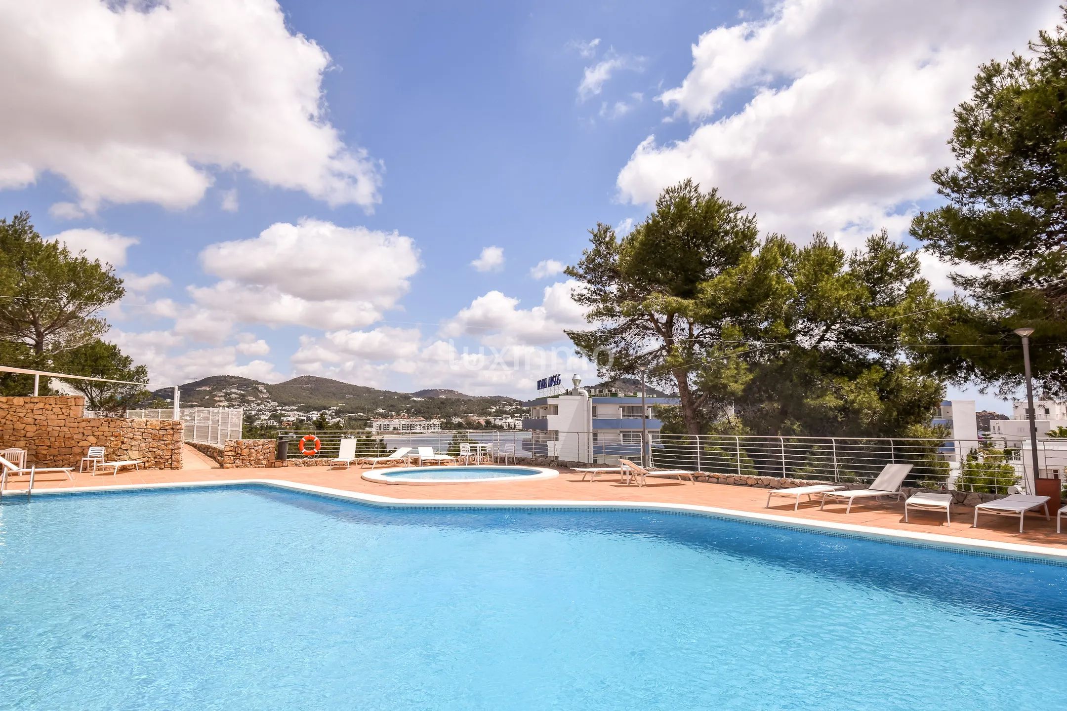 Superbe appartement méditerranéen de 4 chambres avec vue sur la mer à Marina Botafoc, Ibiza — photo 33