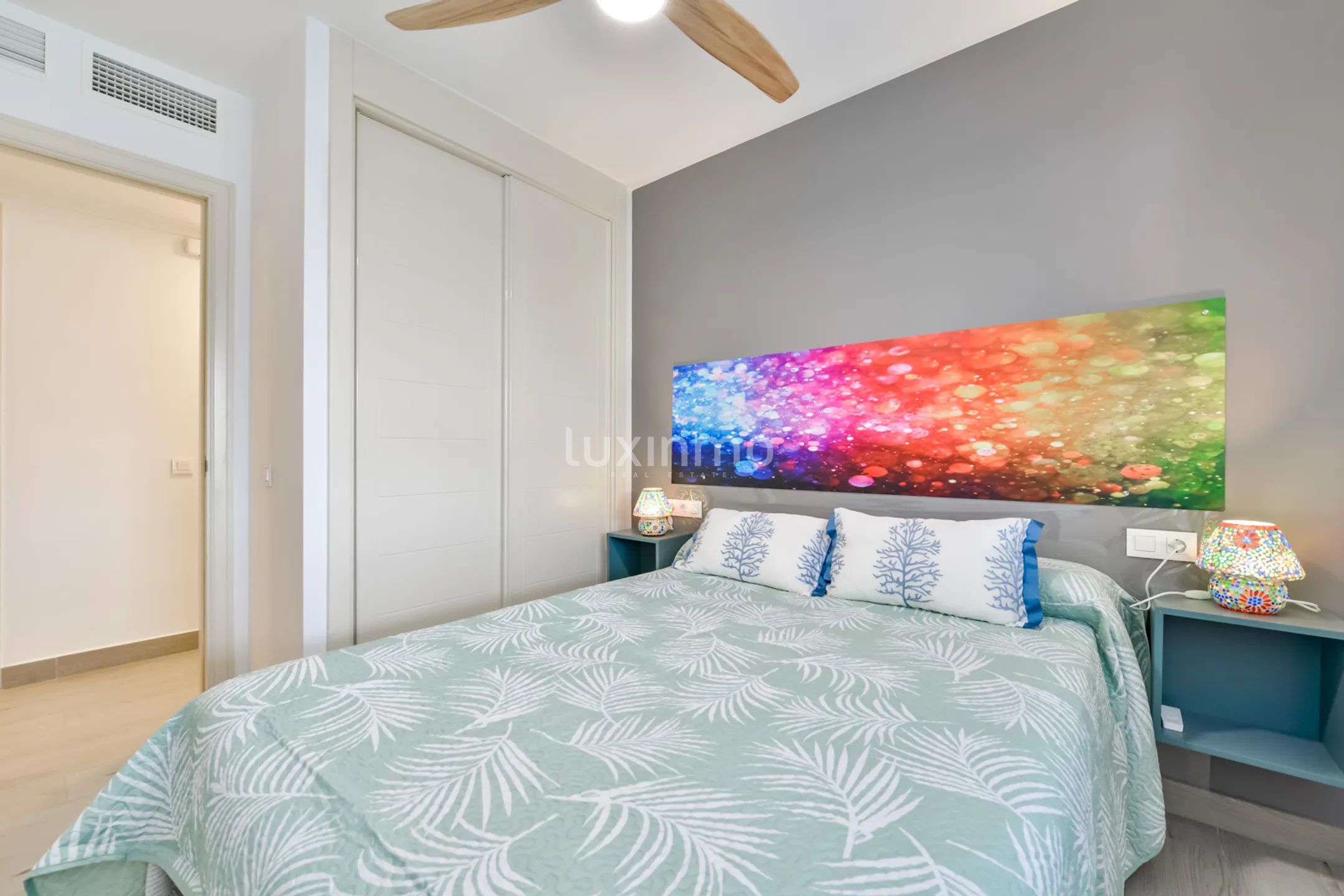 Stunning 3-bedroom apartment with sea views in Calpe — photo 9