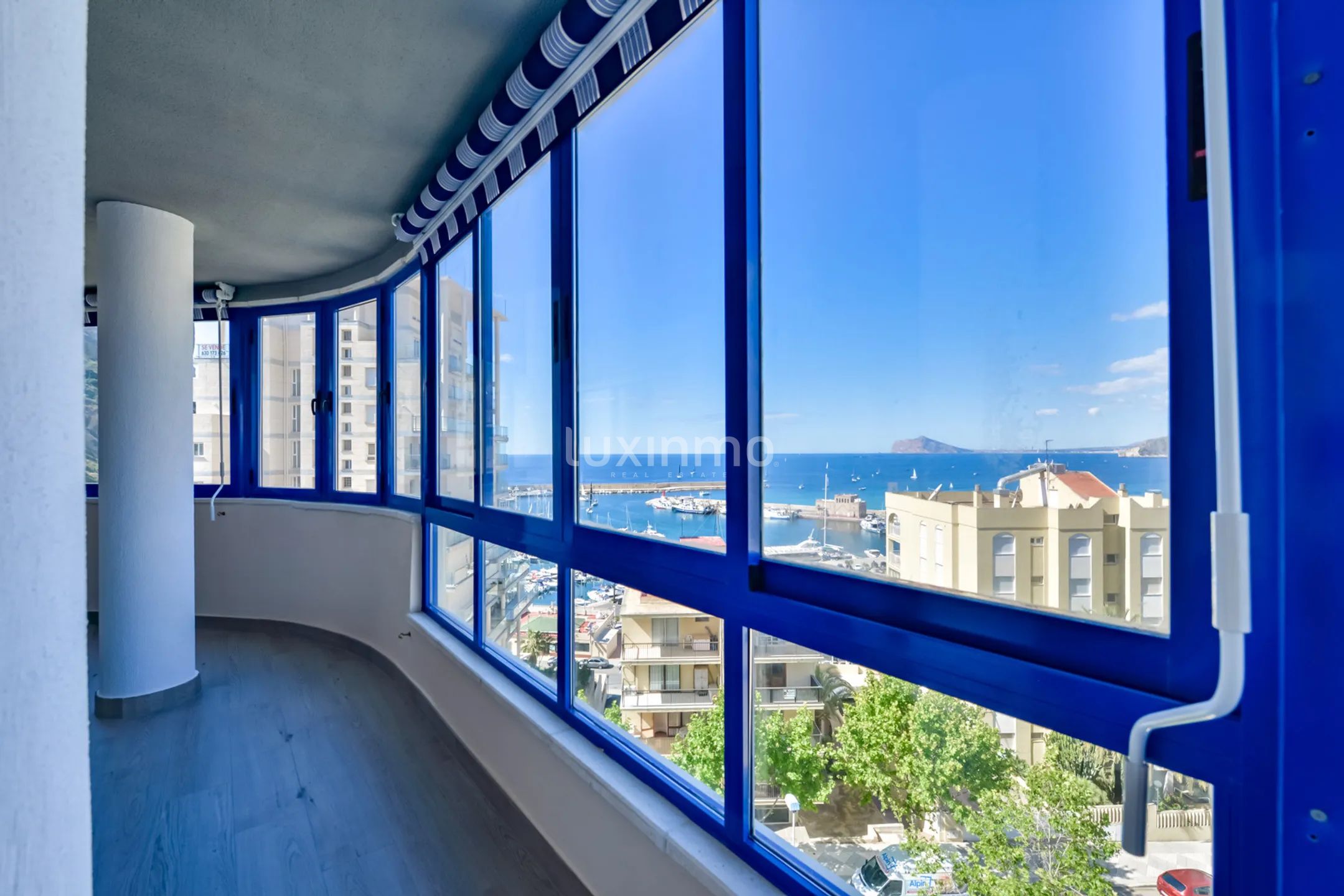 Stunning 3-bedroom apartment with sea views in Calpe — photo 34